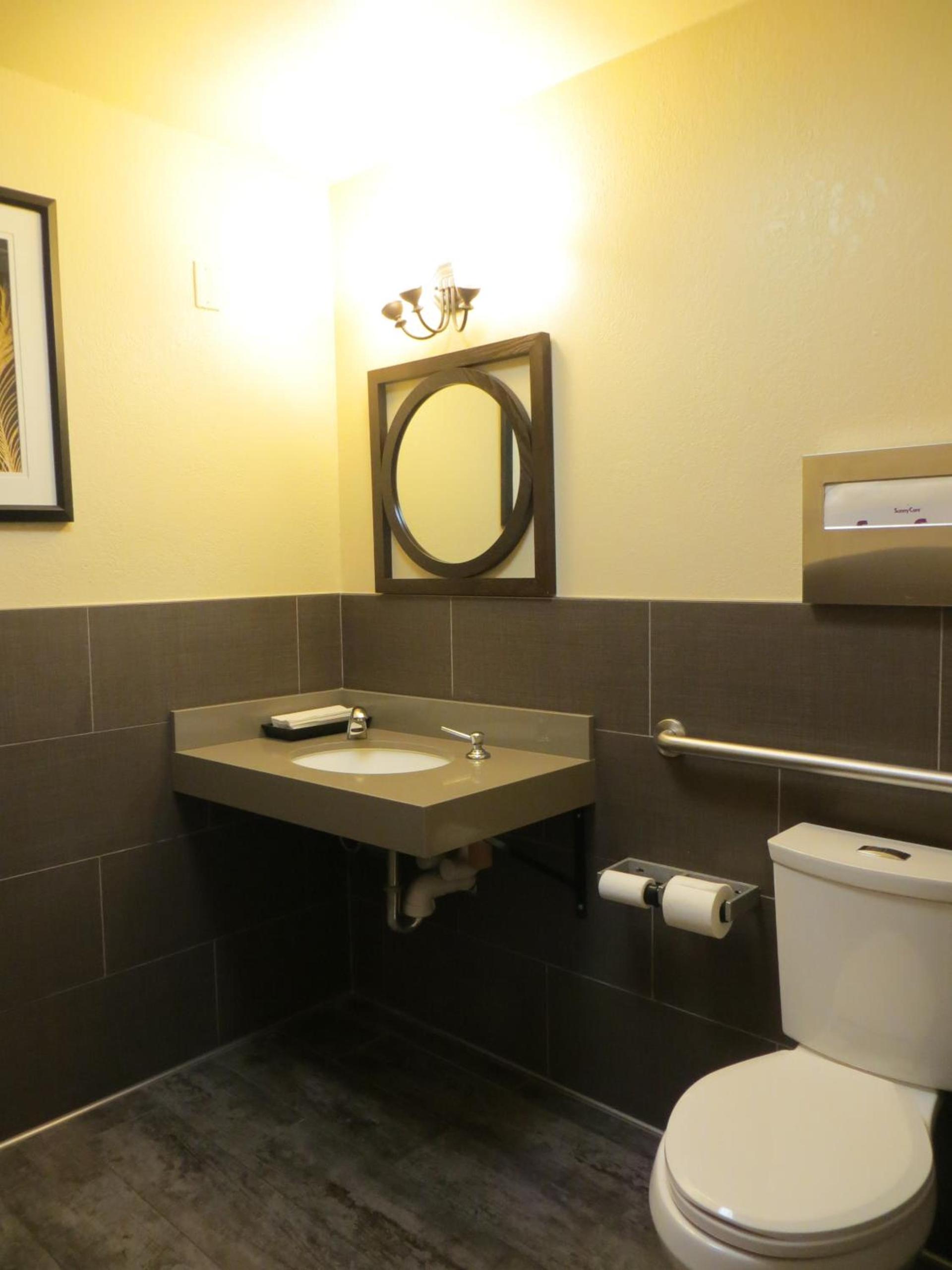 Hotel Focus SFO photo 23