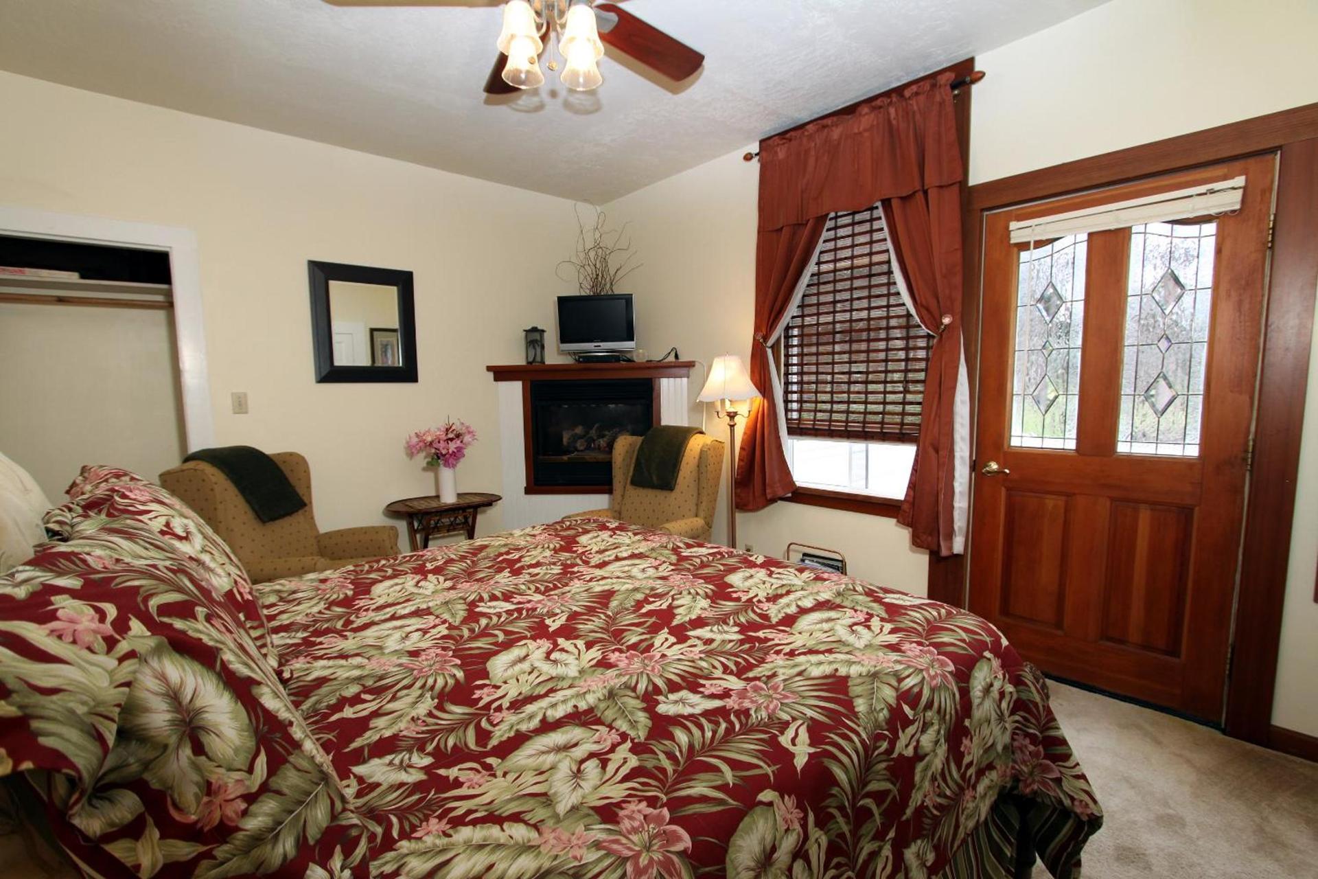 Elk Cove Inn & Spa photo 9