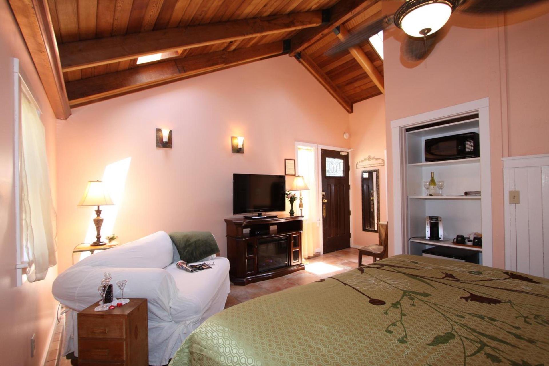 Elk Cove Inn & Spa photo 11
