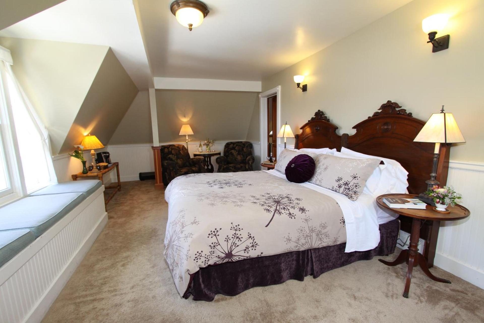 Elk Cove Inn & Spa photo 16