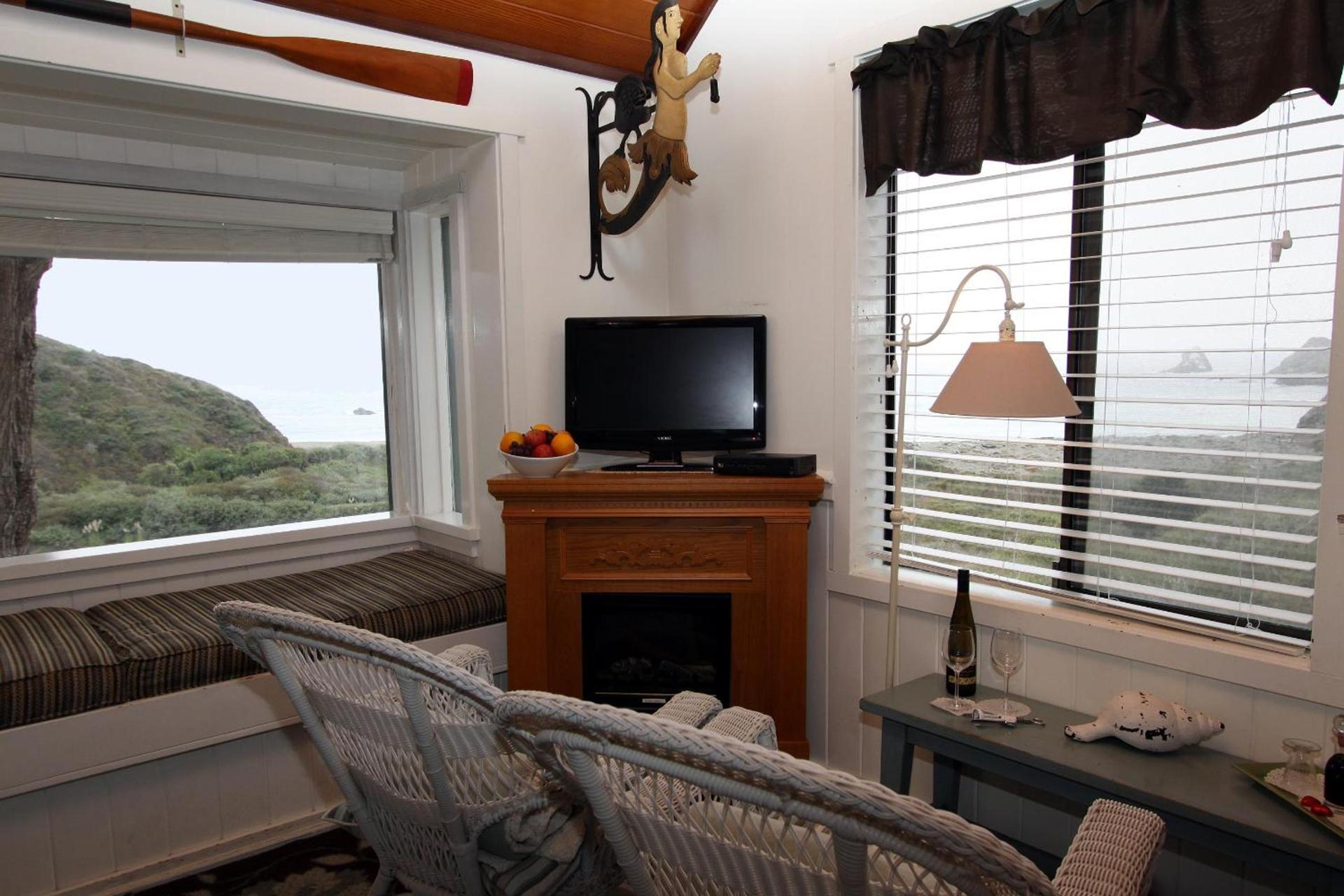 Elk Cove Inn & Spa photo 32