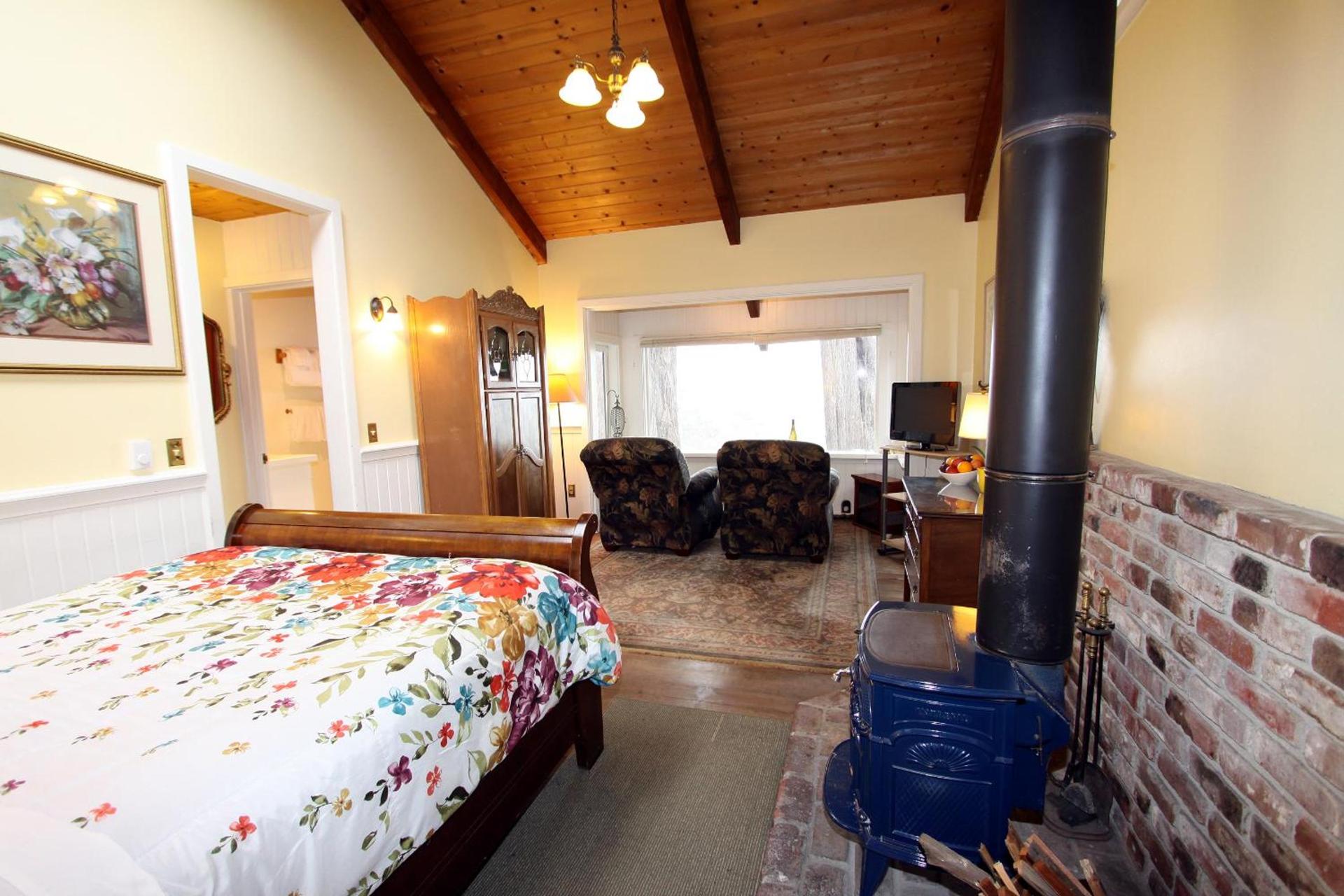 Elk Cove Inn & Spa photo 43
