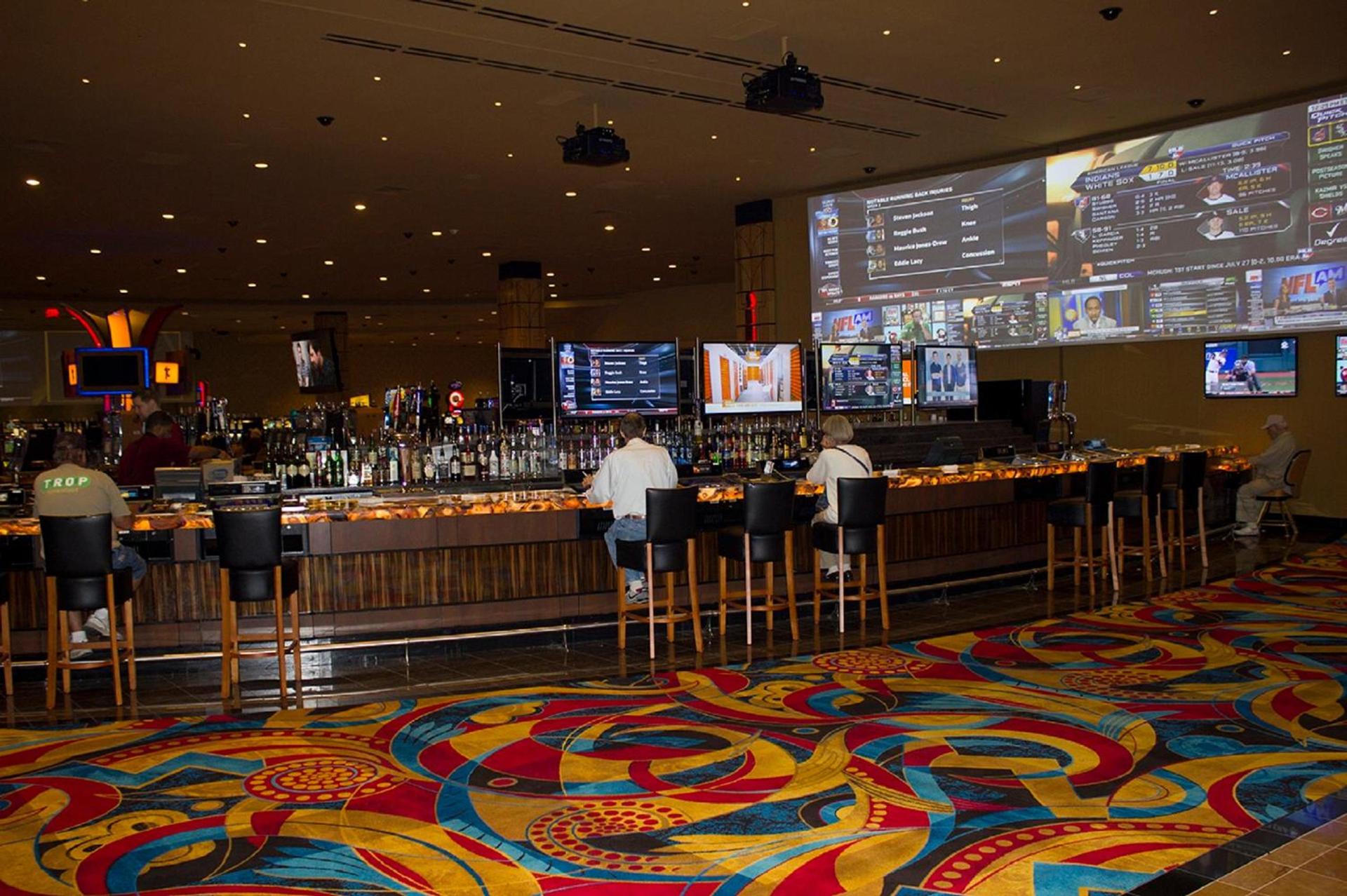 Hollywood Casino St. Louis photo 33