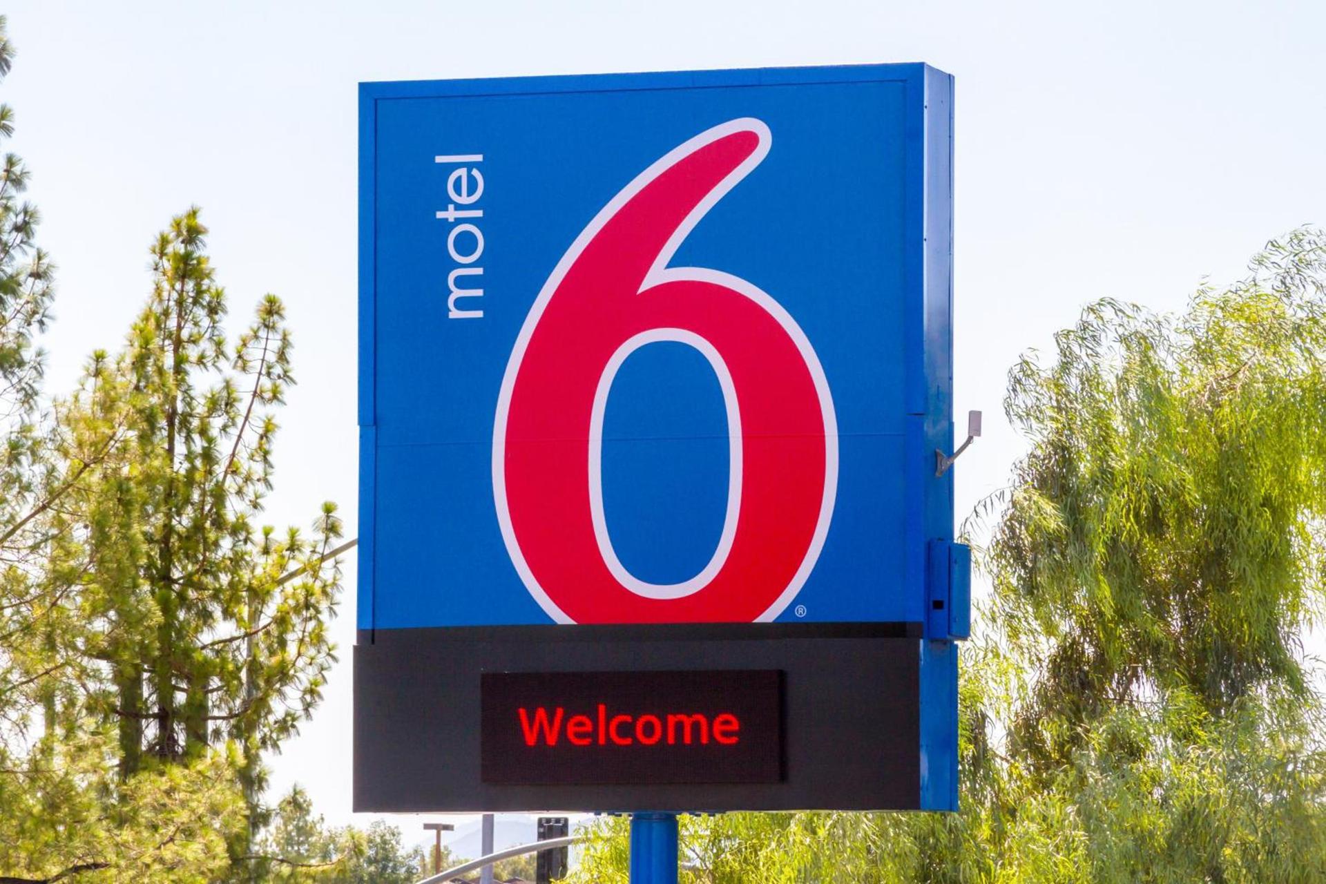 Motel 6 Mesa North photo 20