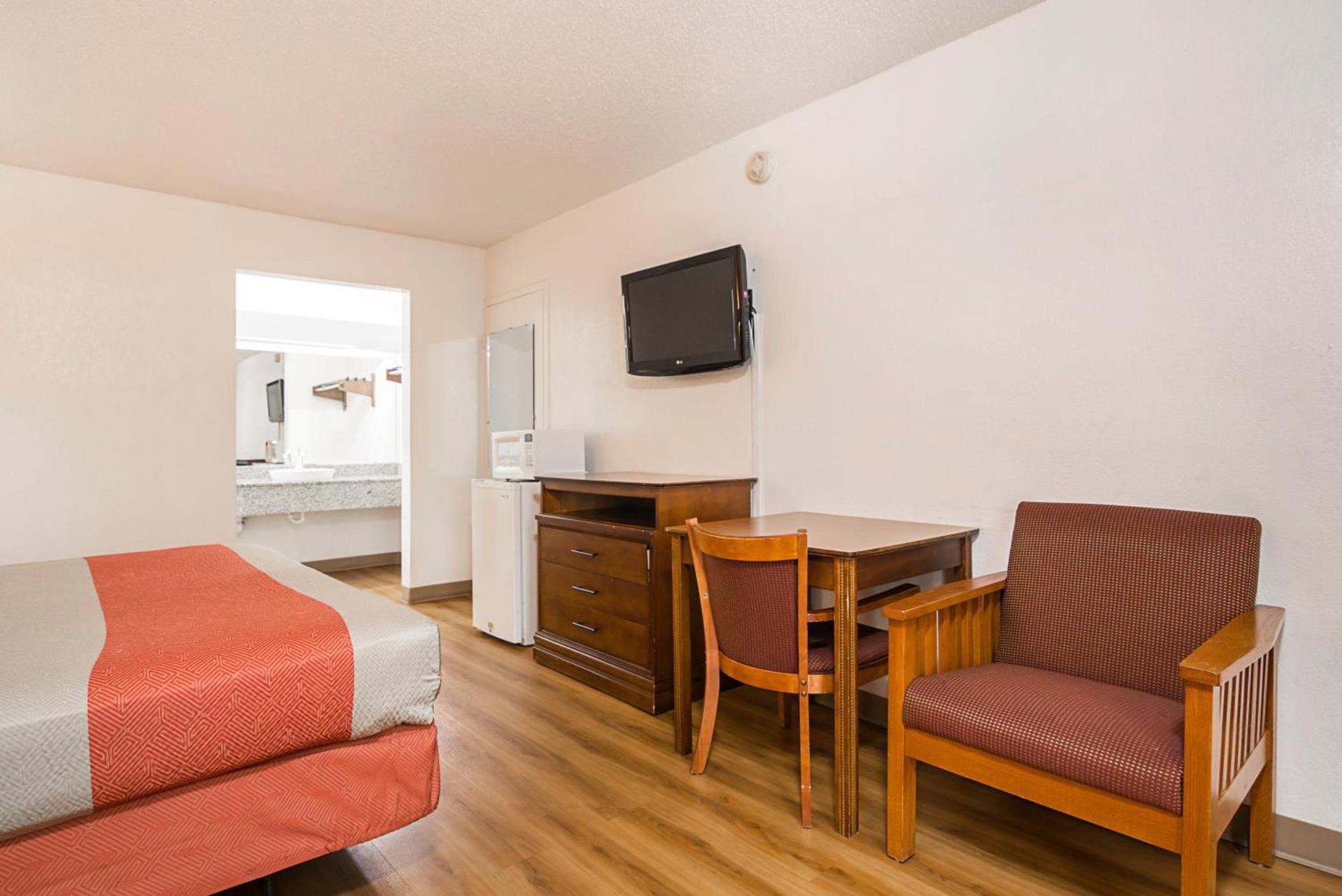 Motel 6-Conyers, GA photo 79