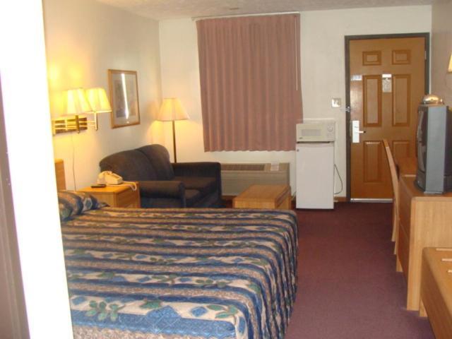 USA Inns of America photo 8