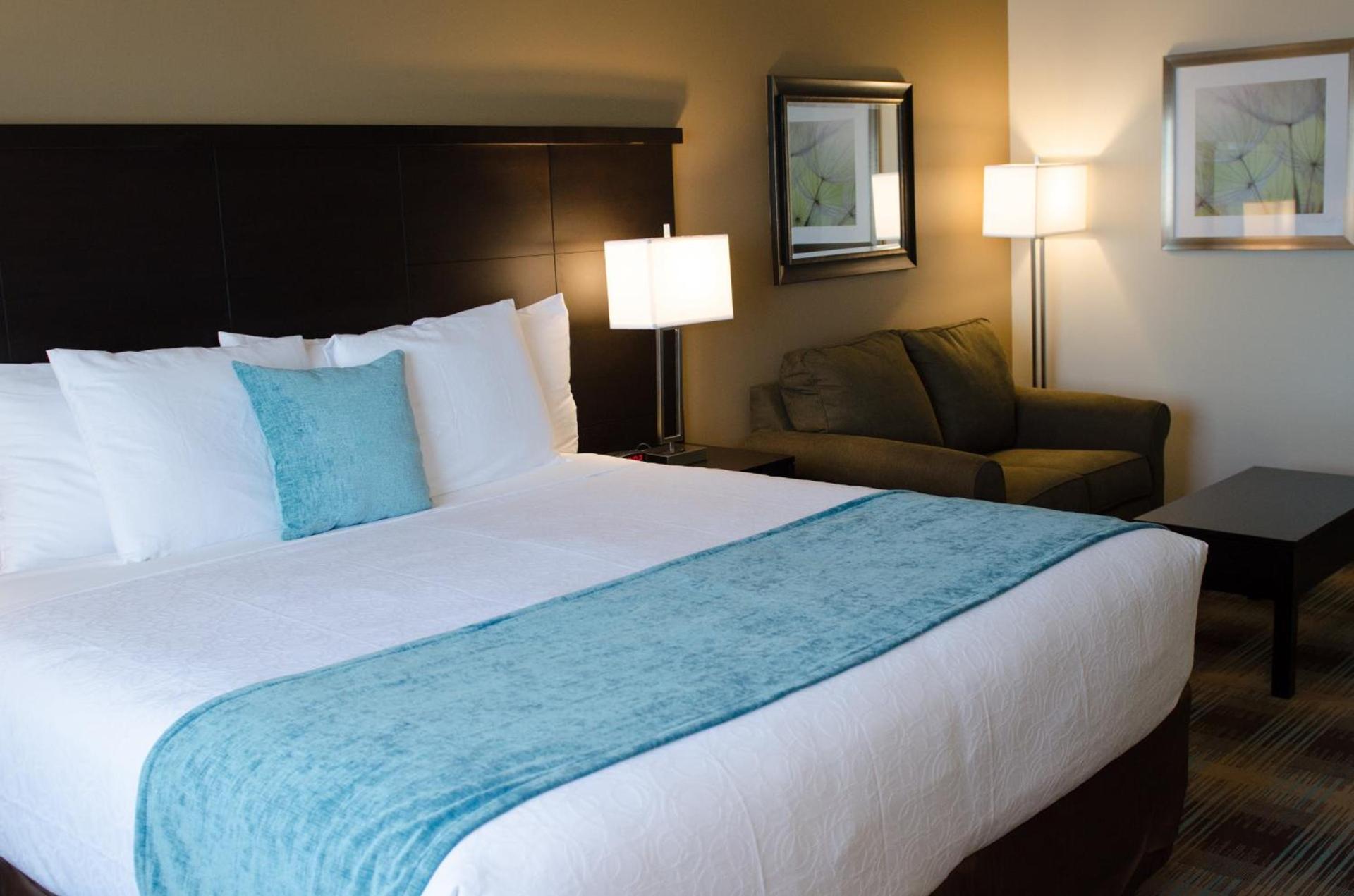 Inn at Moses Lake photo 15