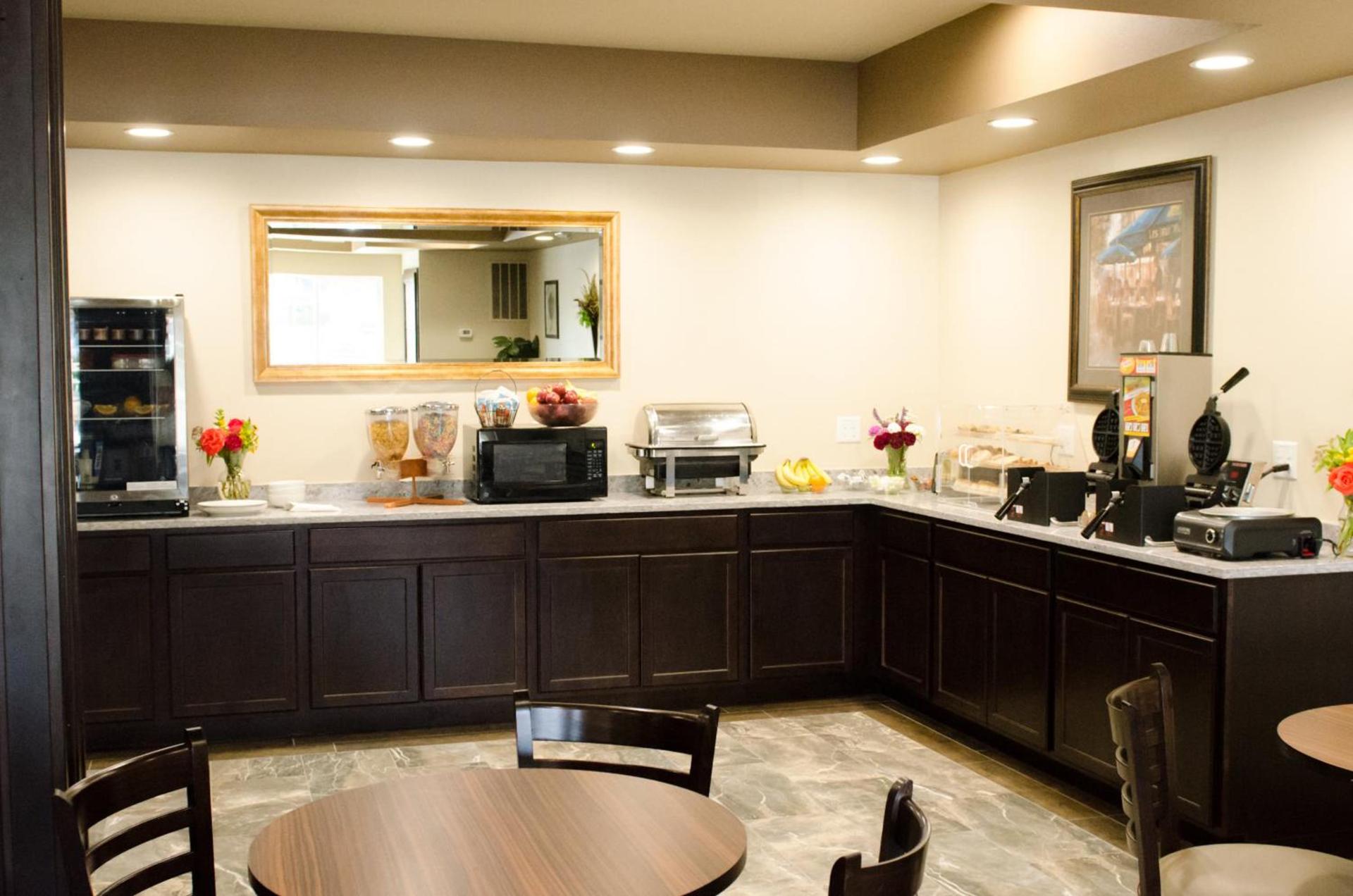 Inn at Moses Lake photo 32