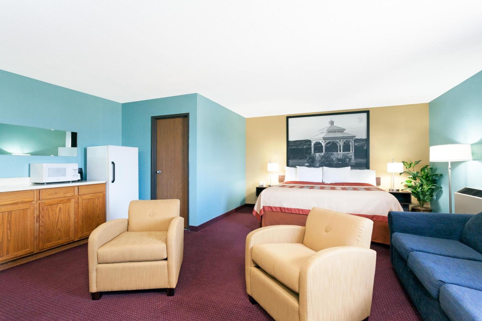 Super 8 by Wyndham Bath Hammondsport Area photo 20
