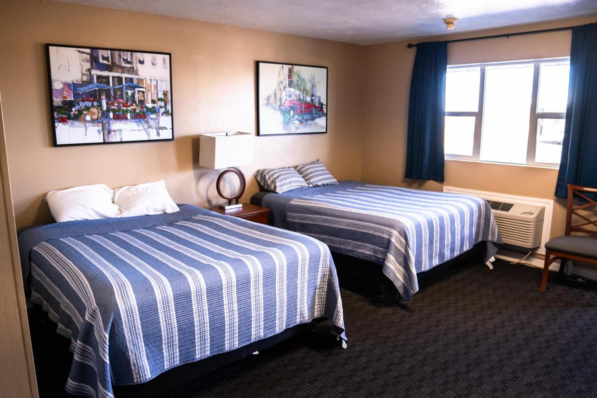 Yellowstone Motel photo 3