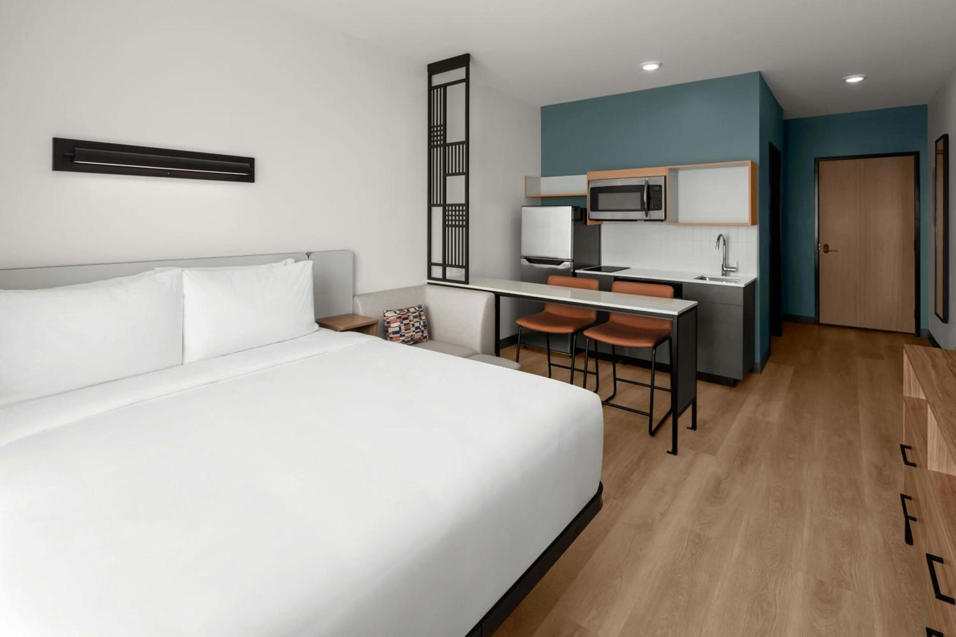 StudioRes by Marriott Greensboro Airport photo 4