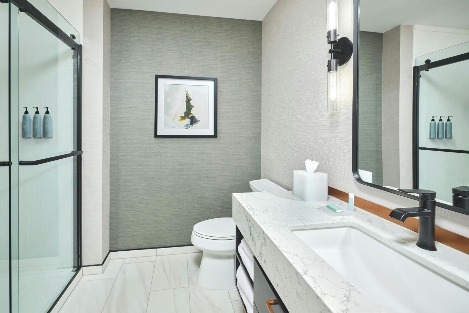 Apiary Hotel Belleview Station Denver photo 2