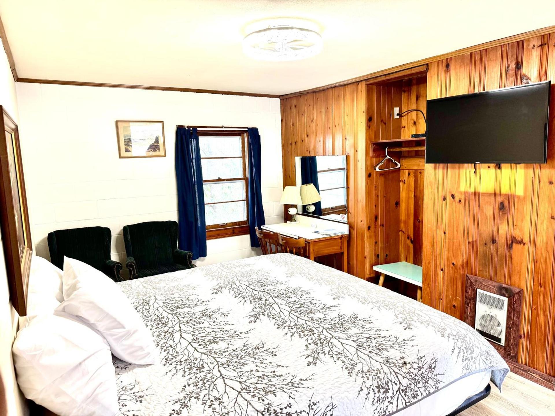 Parkview Lodge & Cabins photo 8