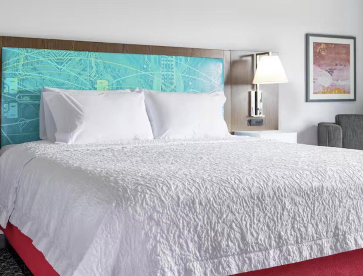 Hampton Inn & Suites Cadillac photo 4
