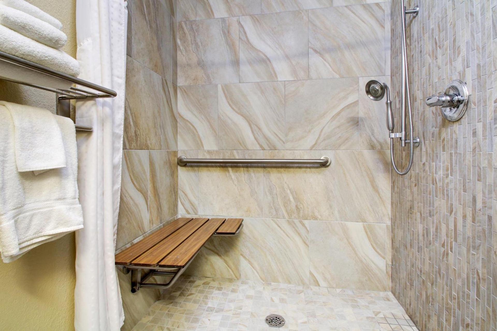 Best Western Eagles Inn photo 35