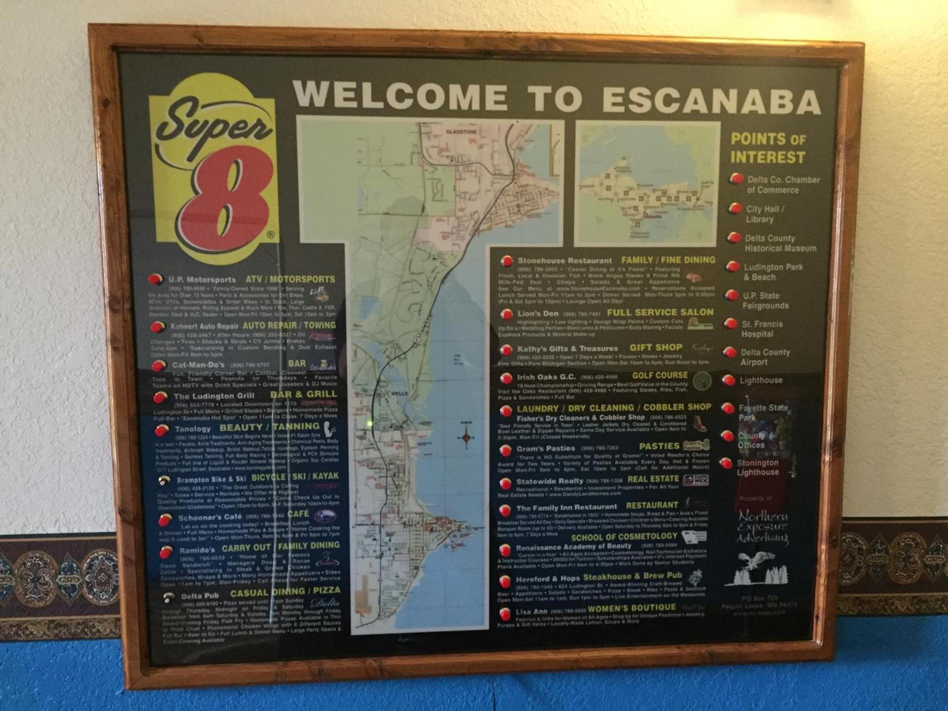 Super 8 by Wyndham Escanaba photo 30