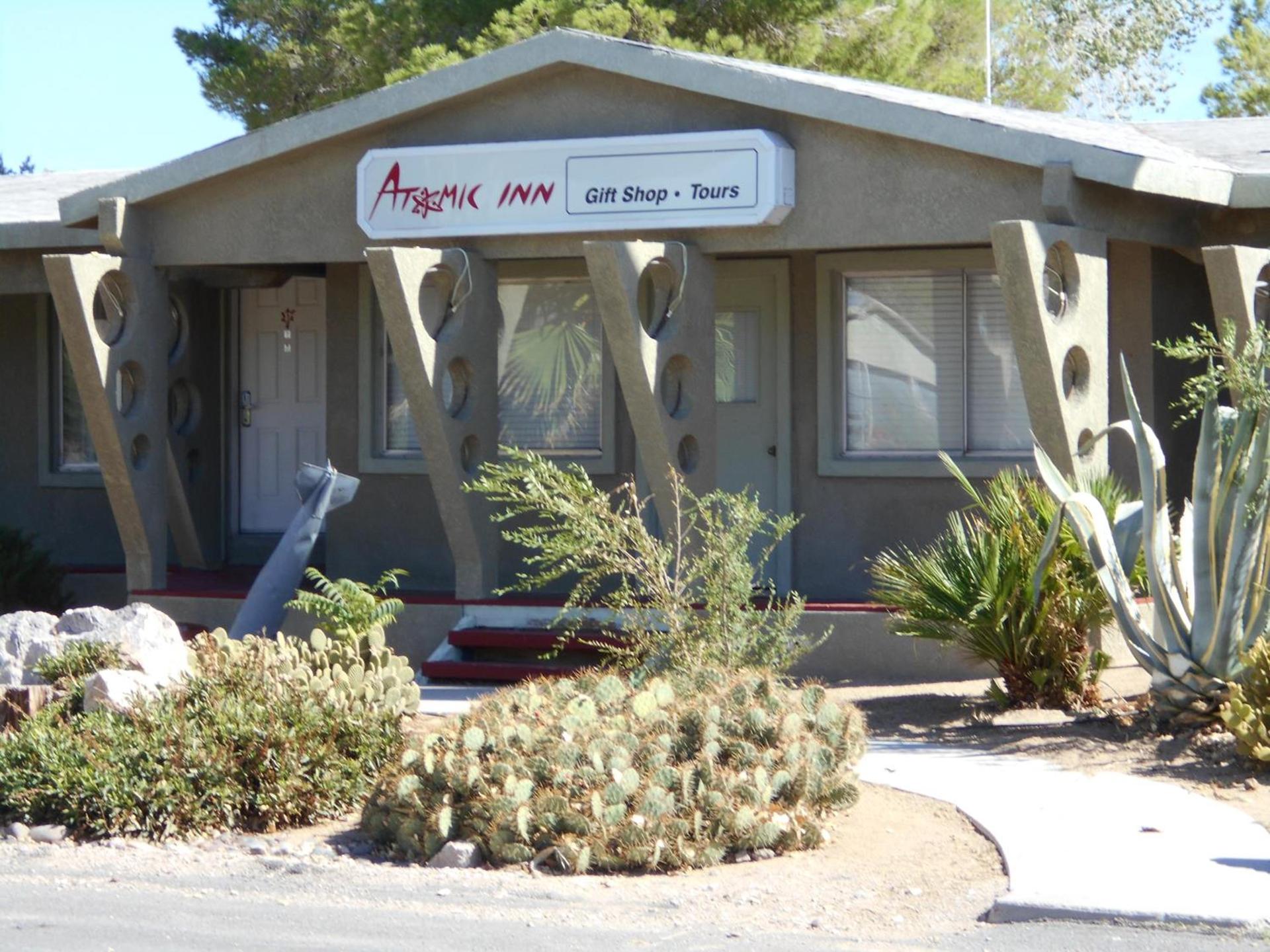 Atomic Inn Beatty Near Death Valley photo 16