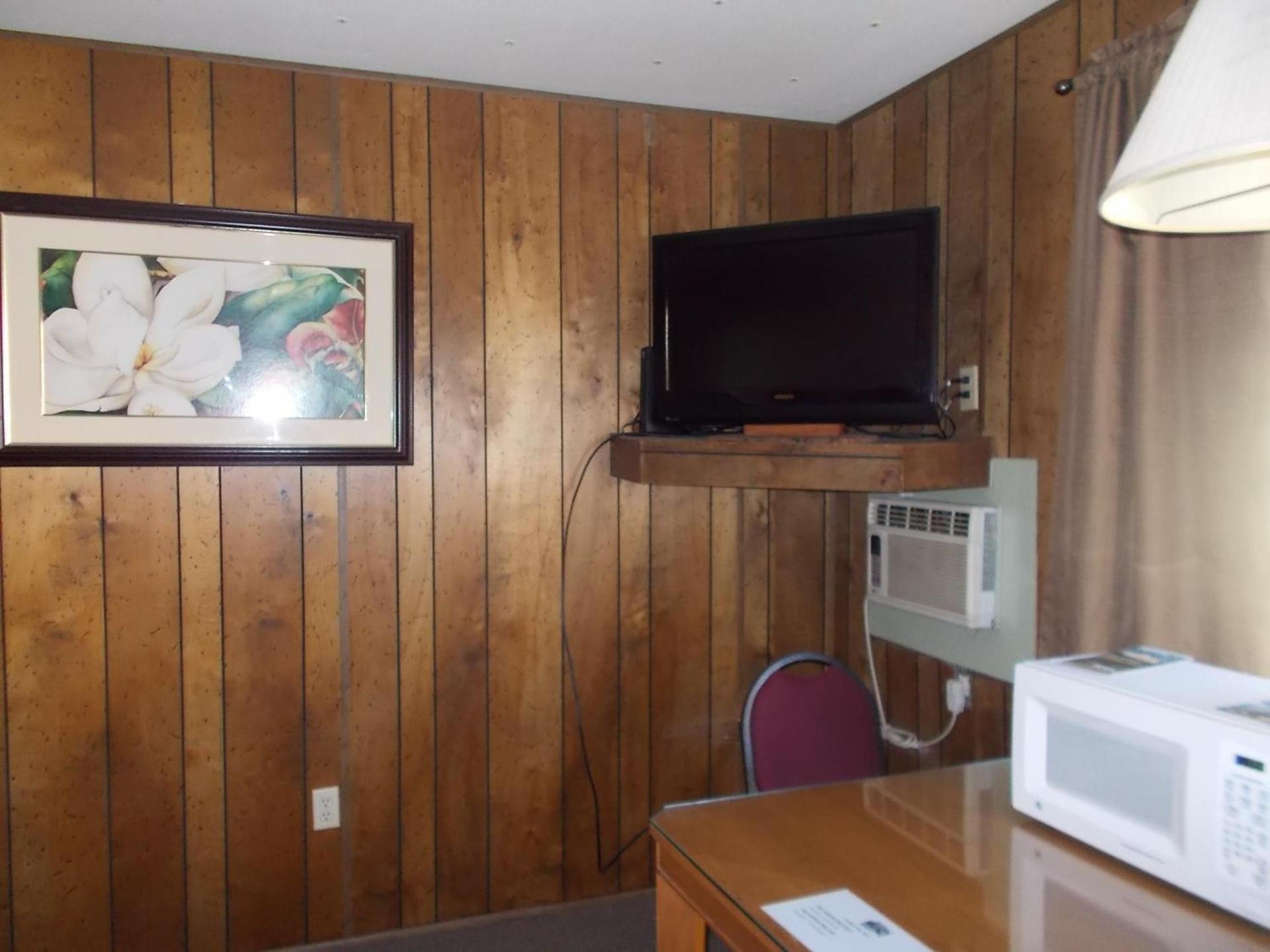 Atomic Inn Beatty Near Death Valley photo 39