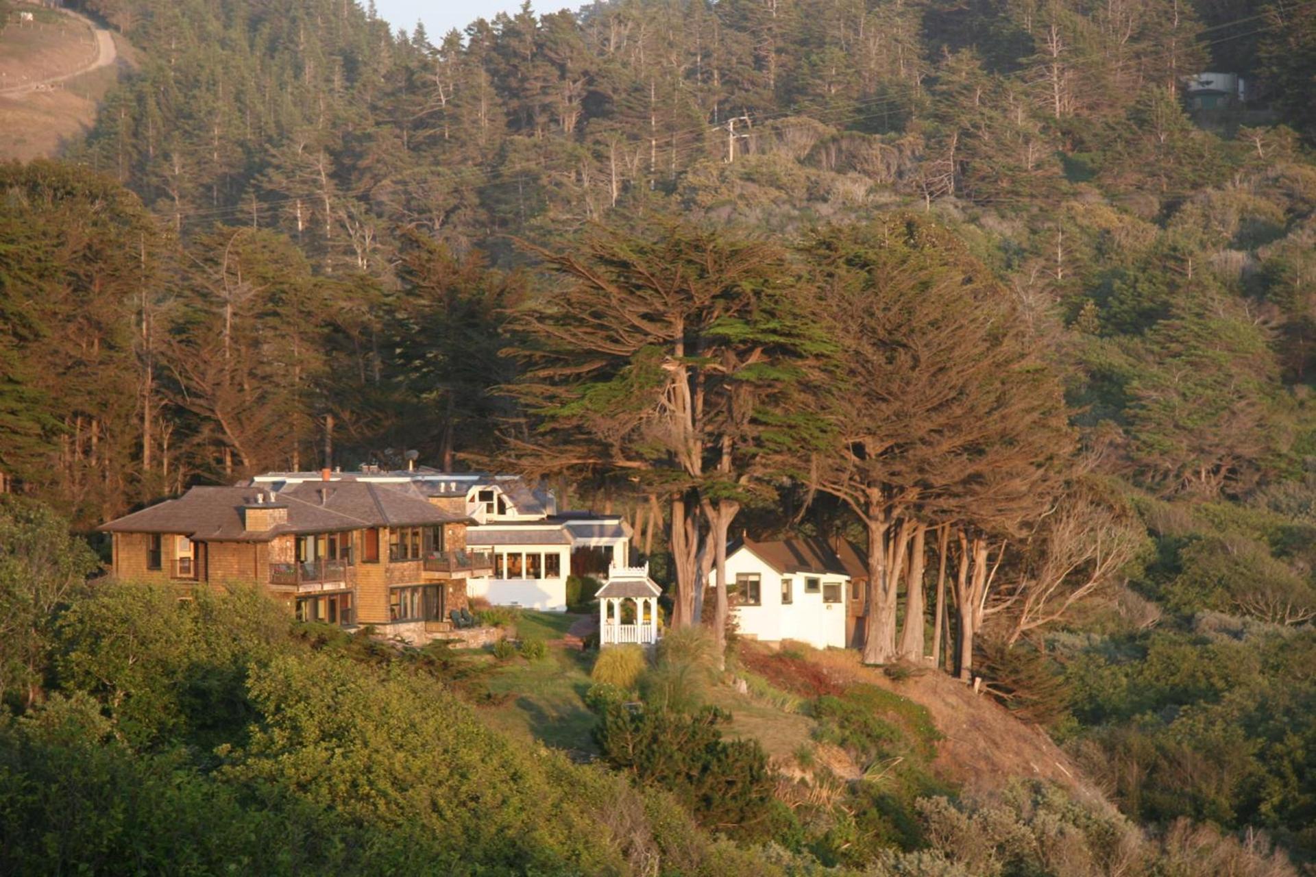 Elk Cove Inn & Spa photo 72
