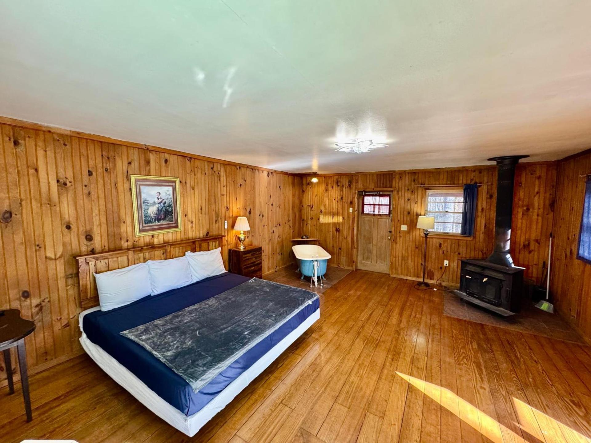 Parkview Lodge & Cabins photo 1