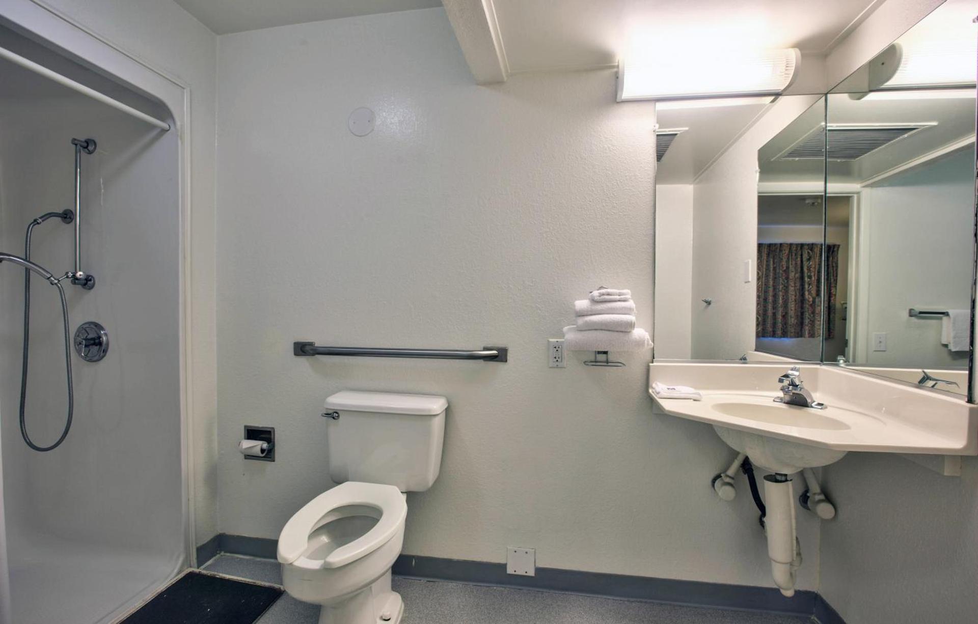 Motel 6-Valdosta, GA - University photo 30