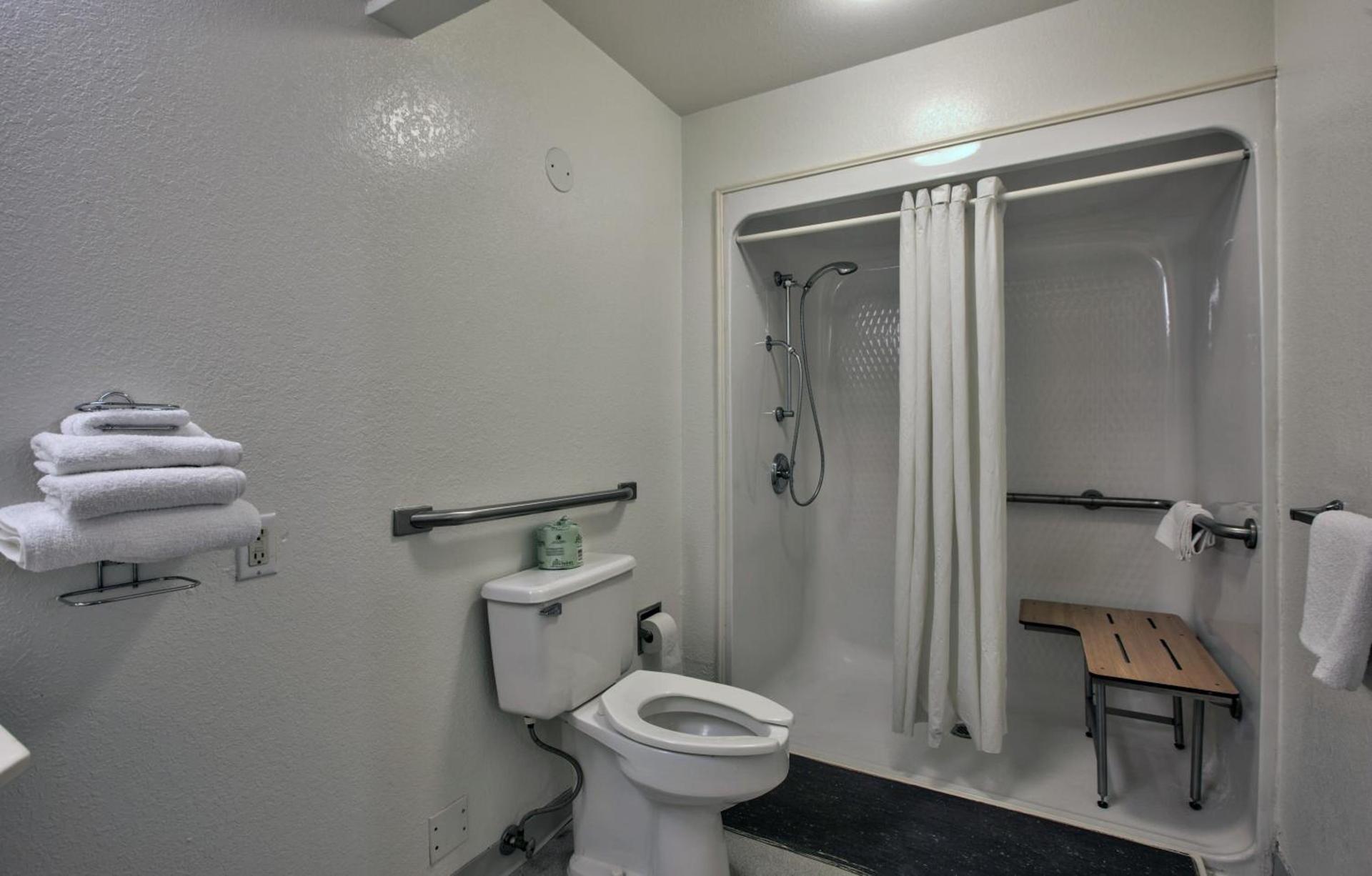 Motel 6-Valdosta, GA - University photo 31