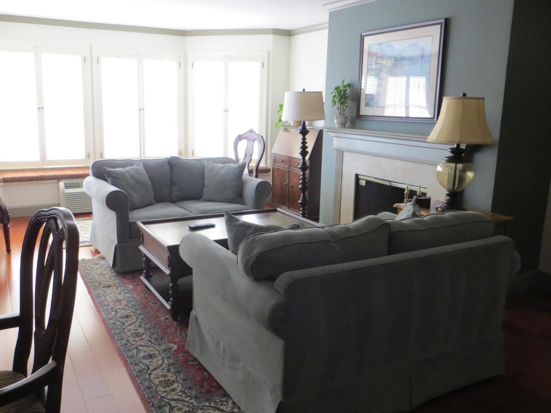 Cow Hollow Inn and Suites photo 21