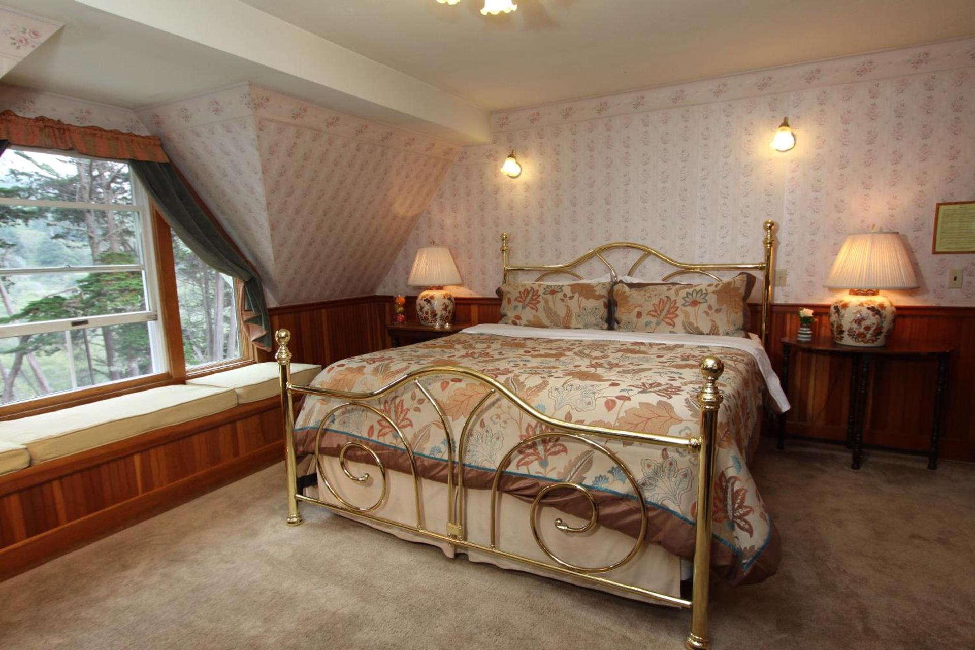 Elk Cove Inn & Spa photo 94