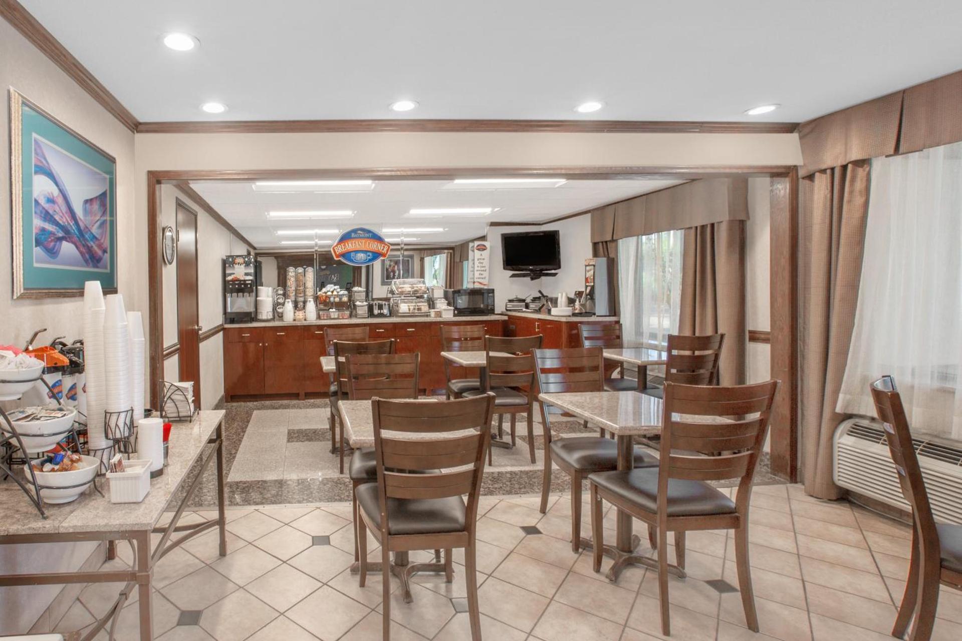 Baymont by Wyndham Jackson photo 36
