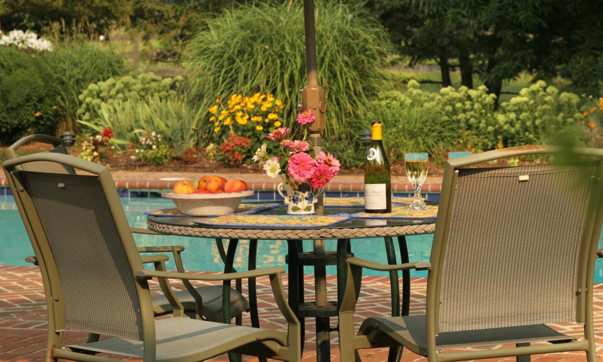 L'Auberge Provencale Inn & Restaurant photo 63