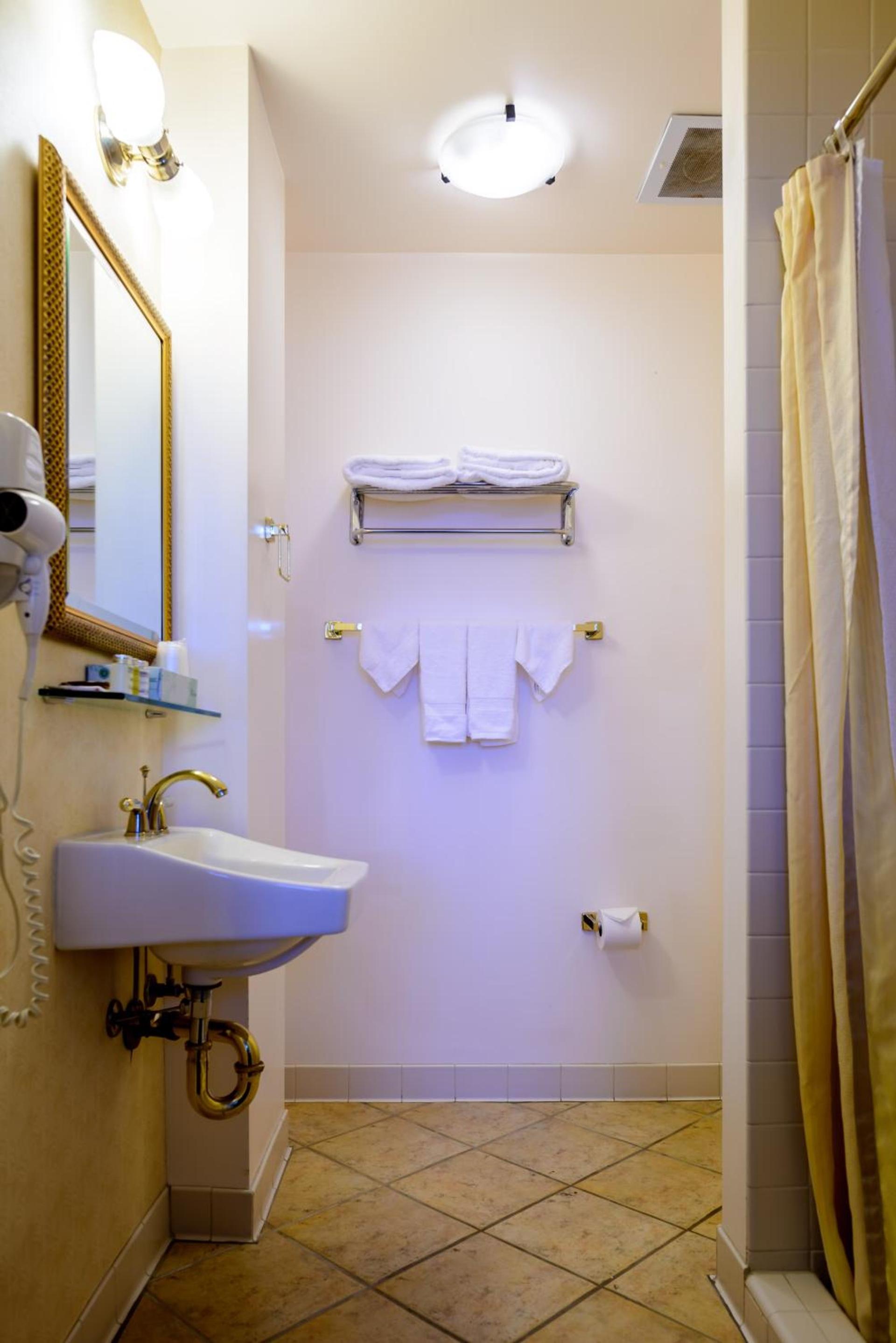 SW Hotel photo 25