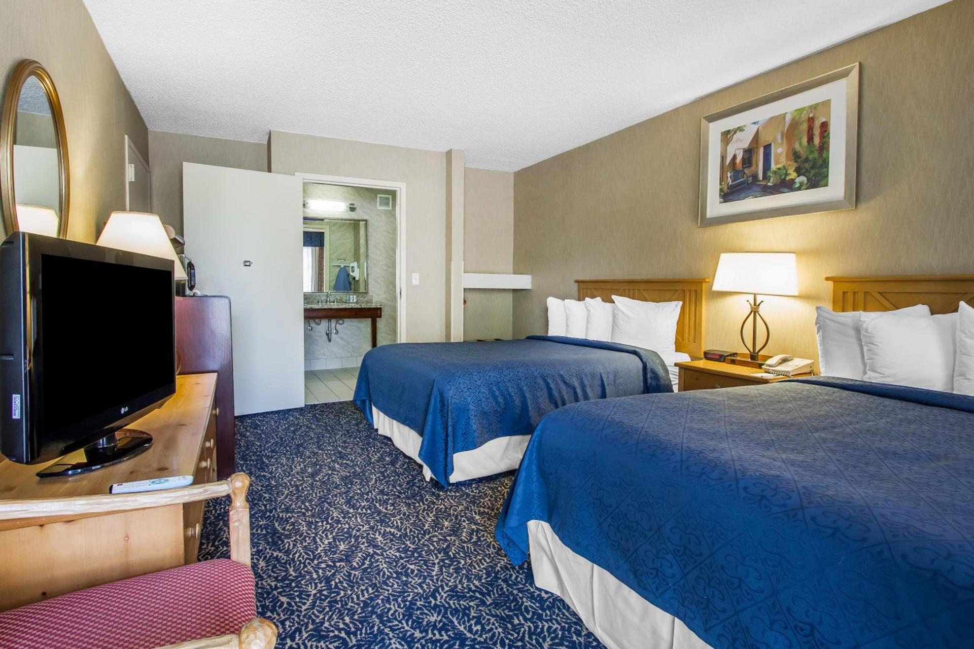 Quality Inn Deming photo 40