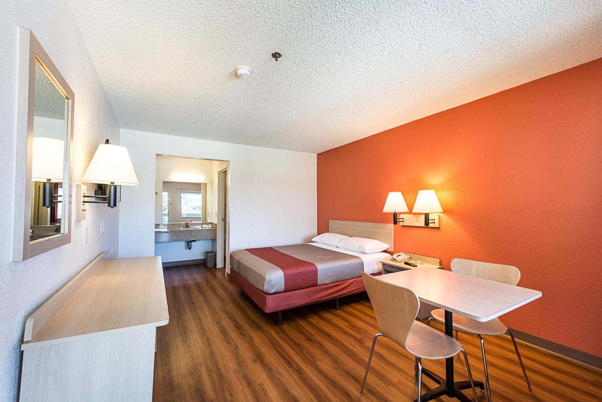 Motel 6-Sparks, NV - Airport - Sparks photo 49