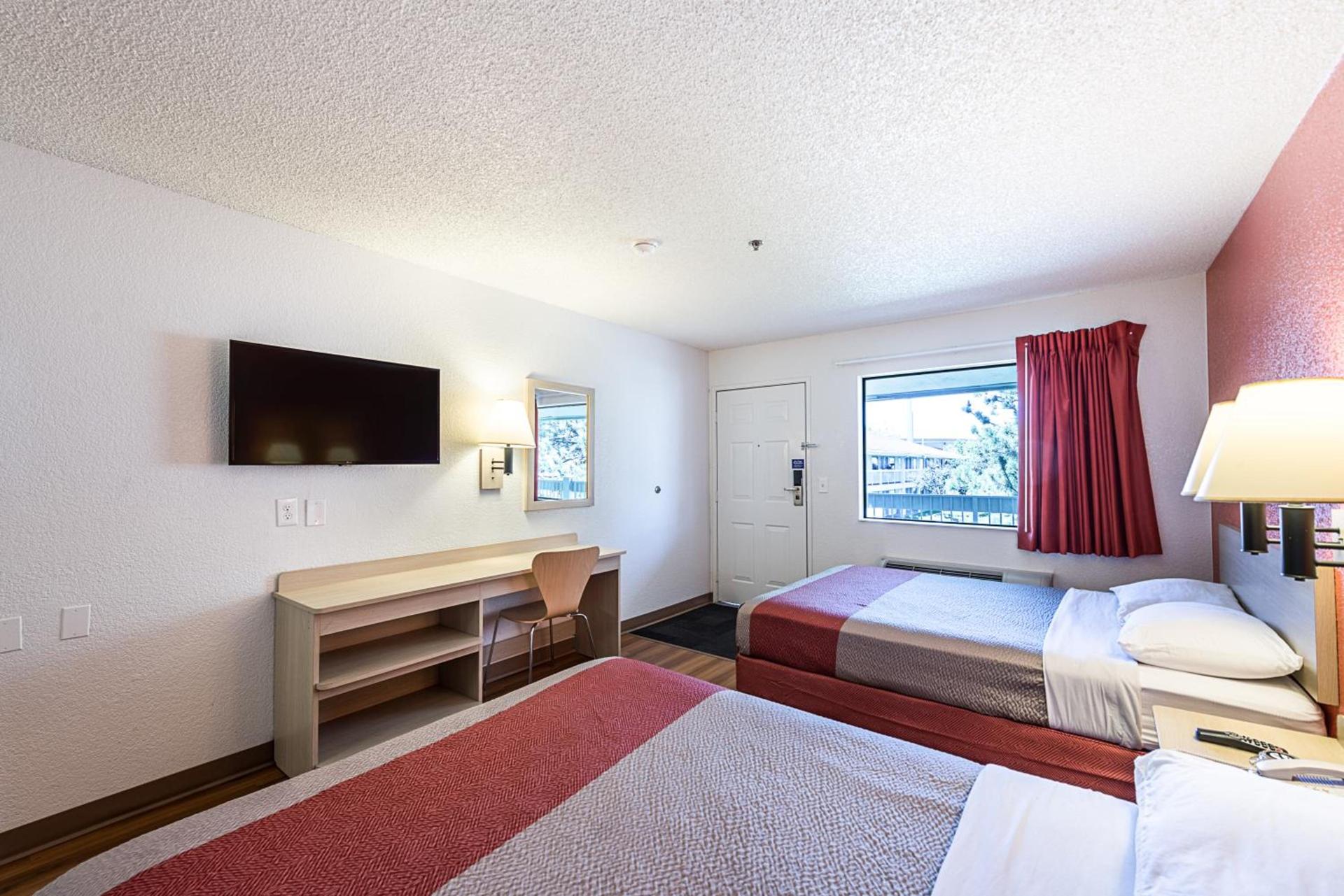 Motel 6-Sparks, NV - Airport - Sparks photo 51
