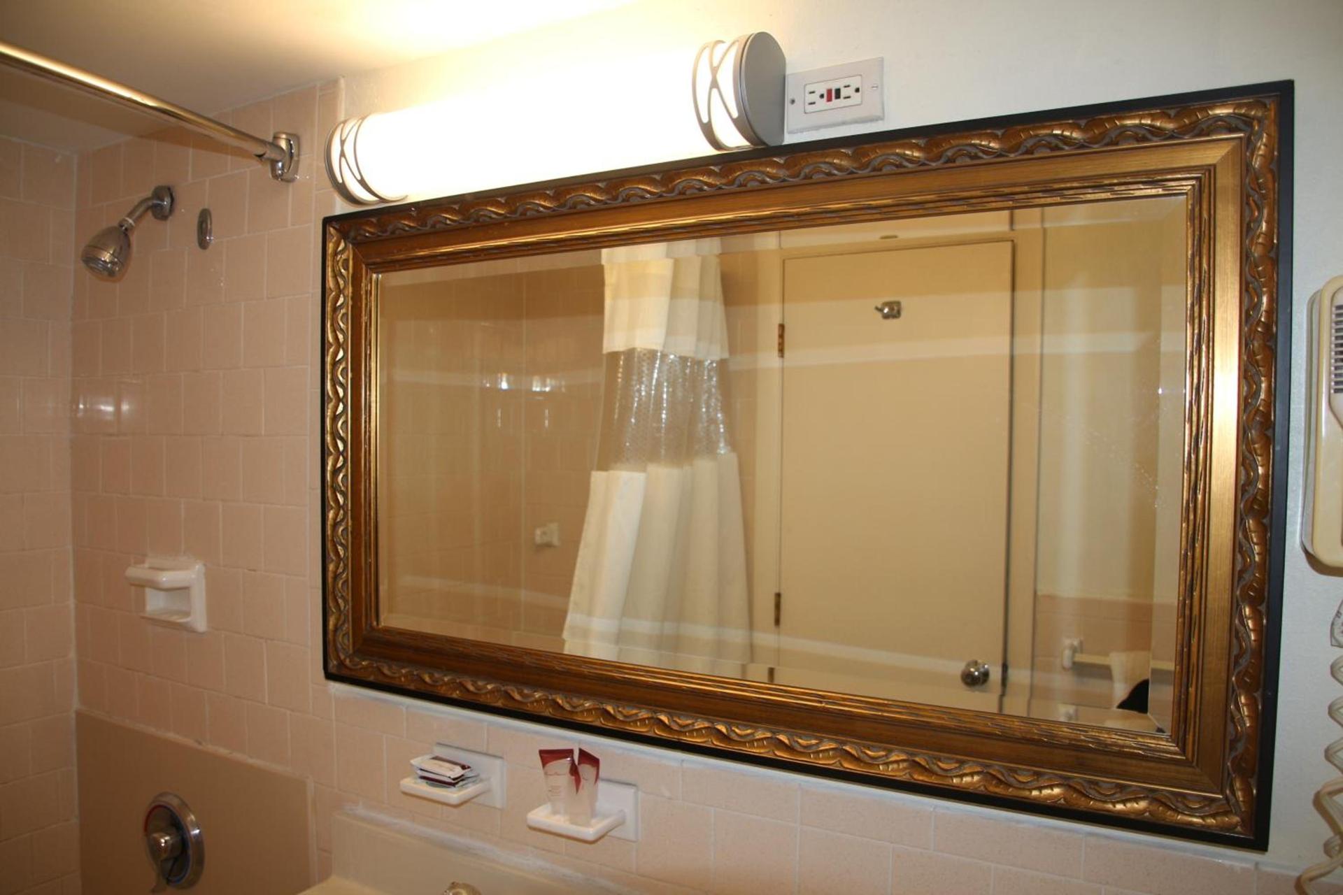 Bedford Plaza Hotel - Boston photo 41