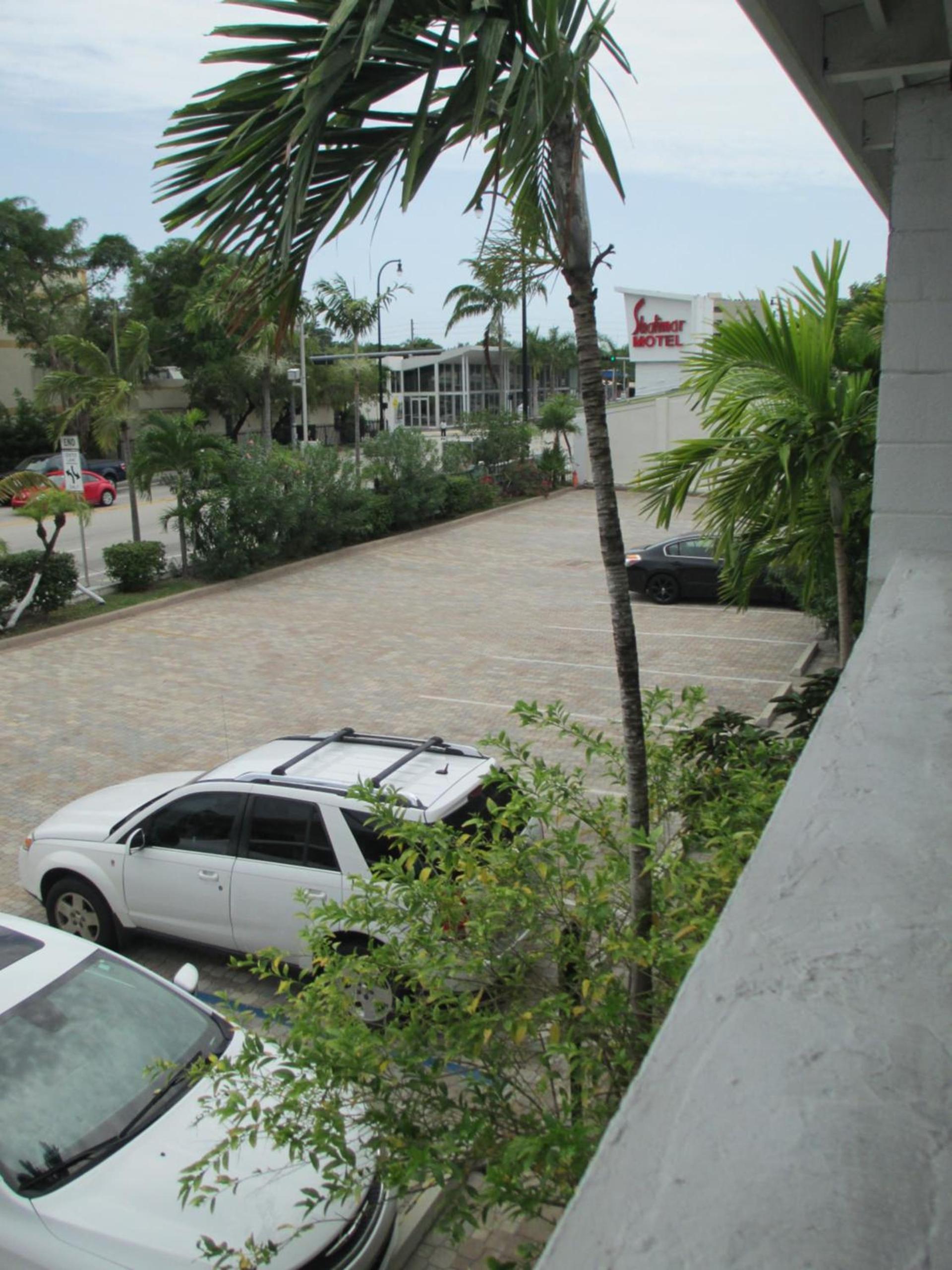 Shalimar Motel photo 41