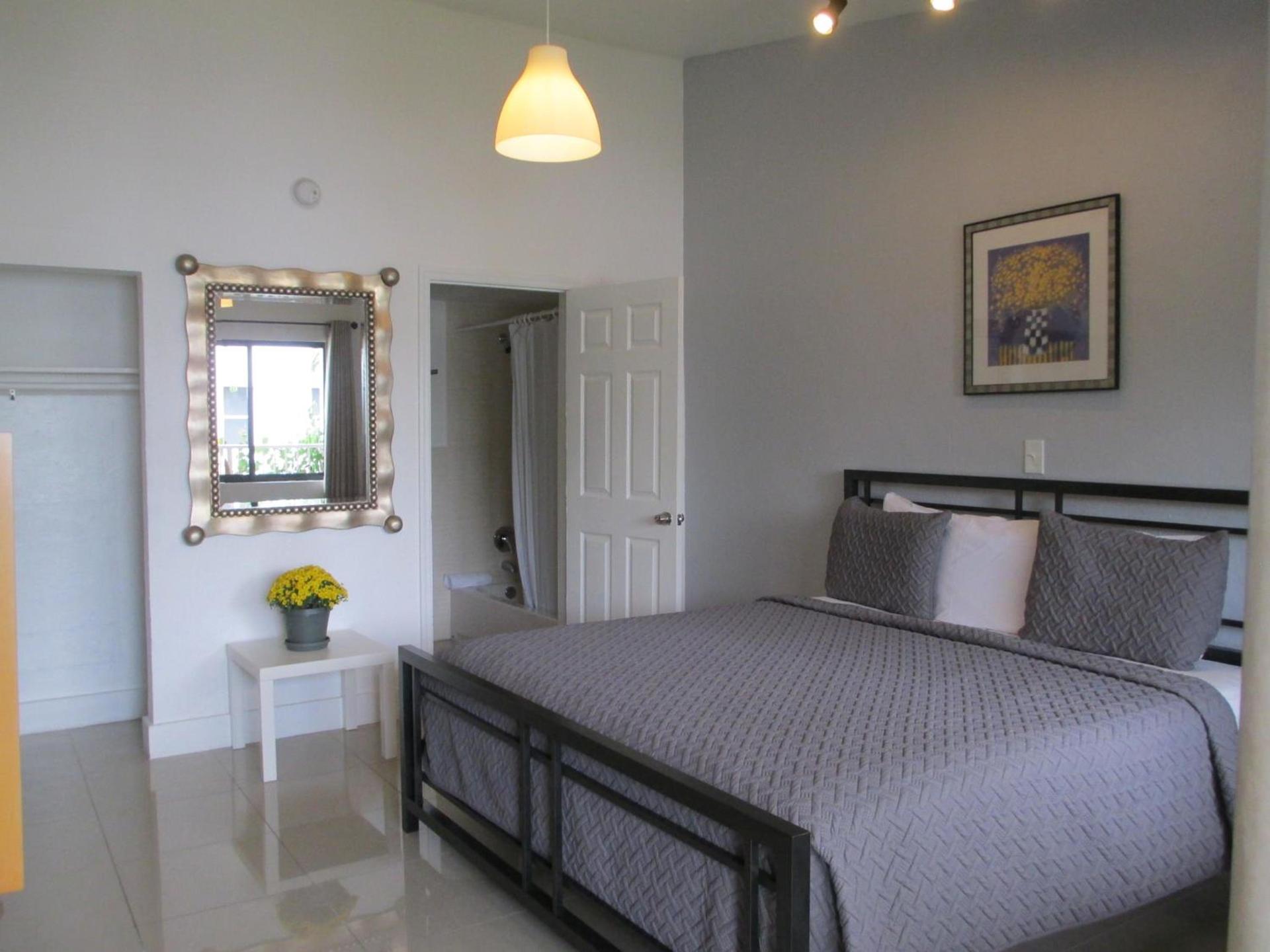 Shalimar Motel photo 16