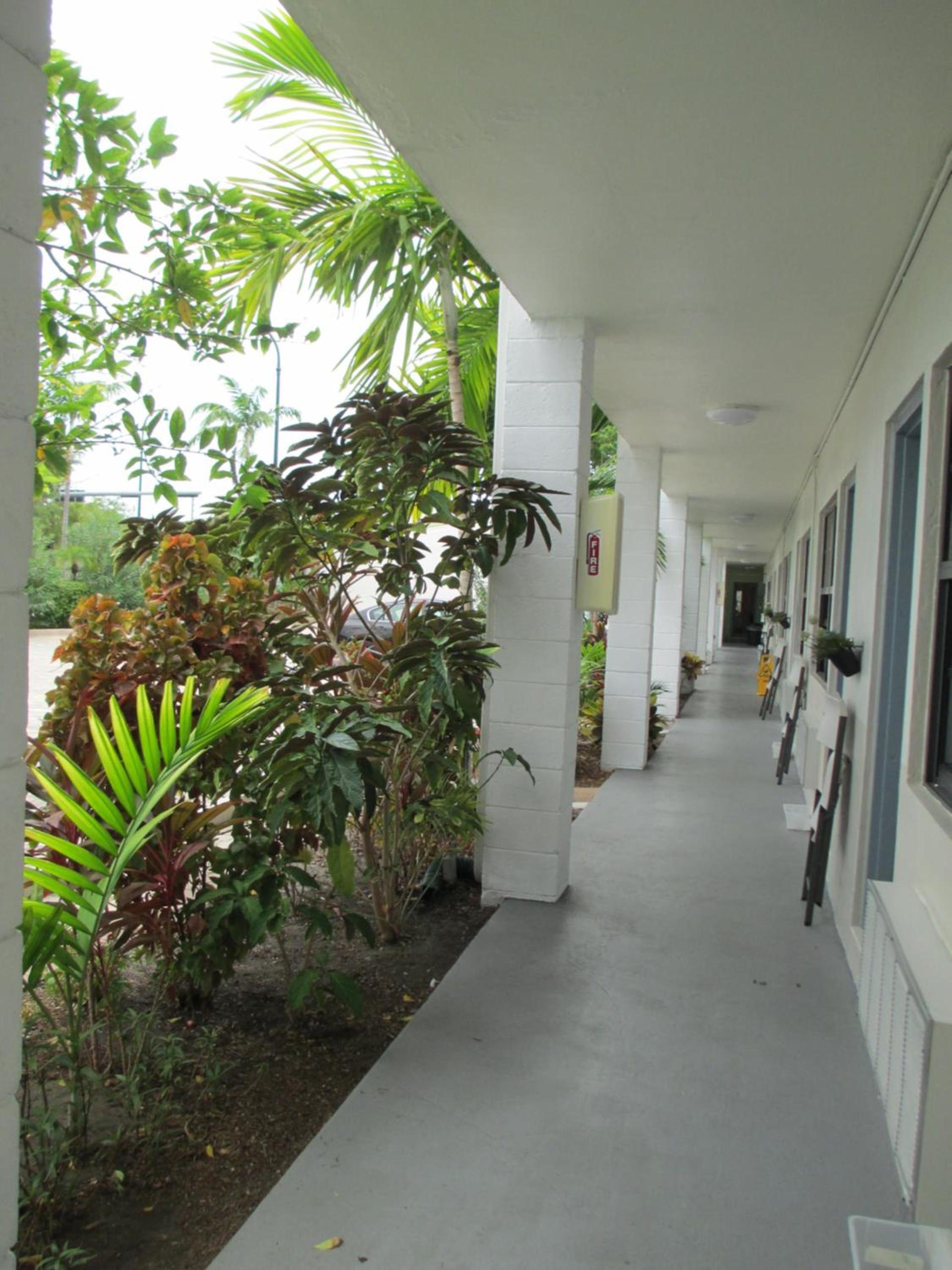 Shalimar Motel photo 8