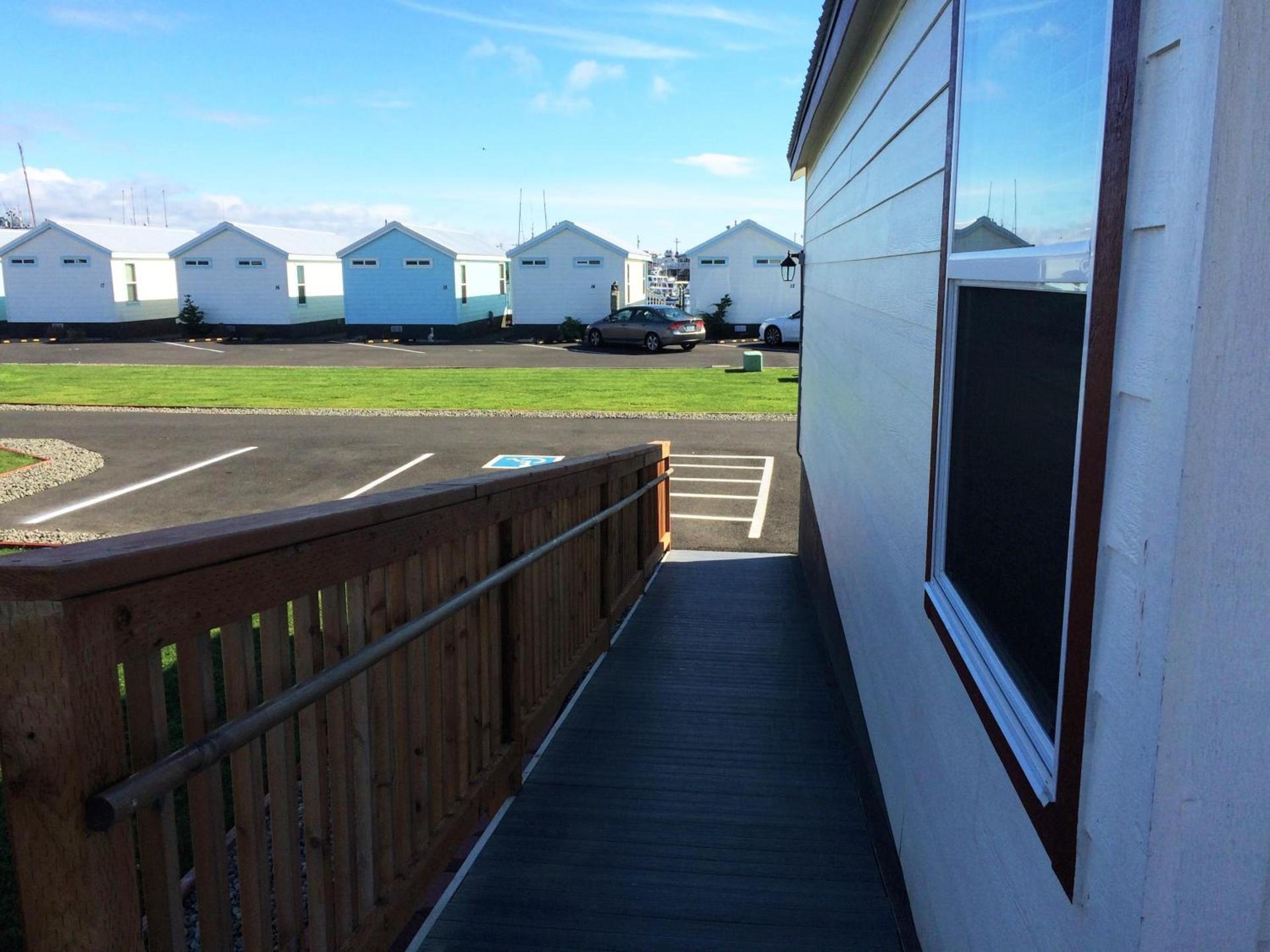 Westport Marina Cottages photo 7