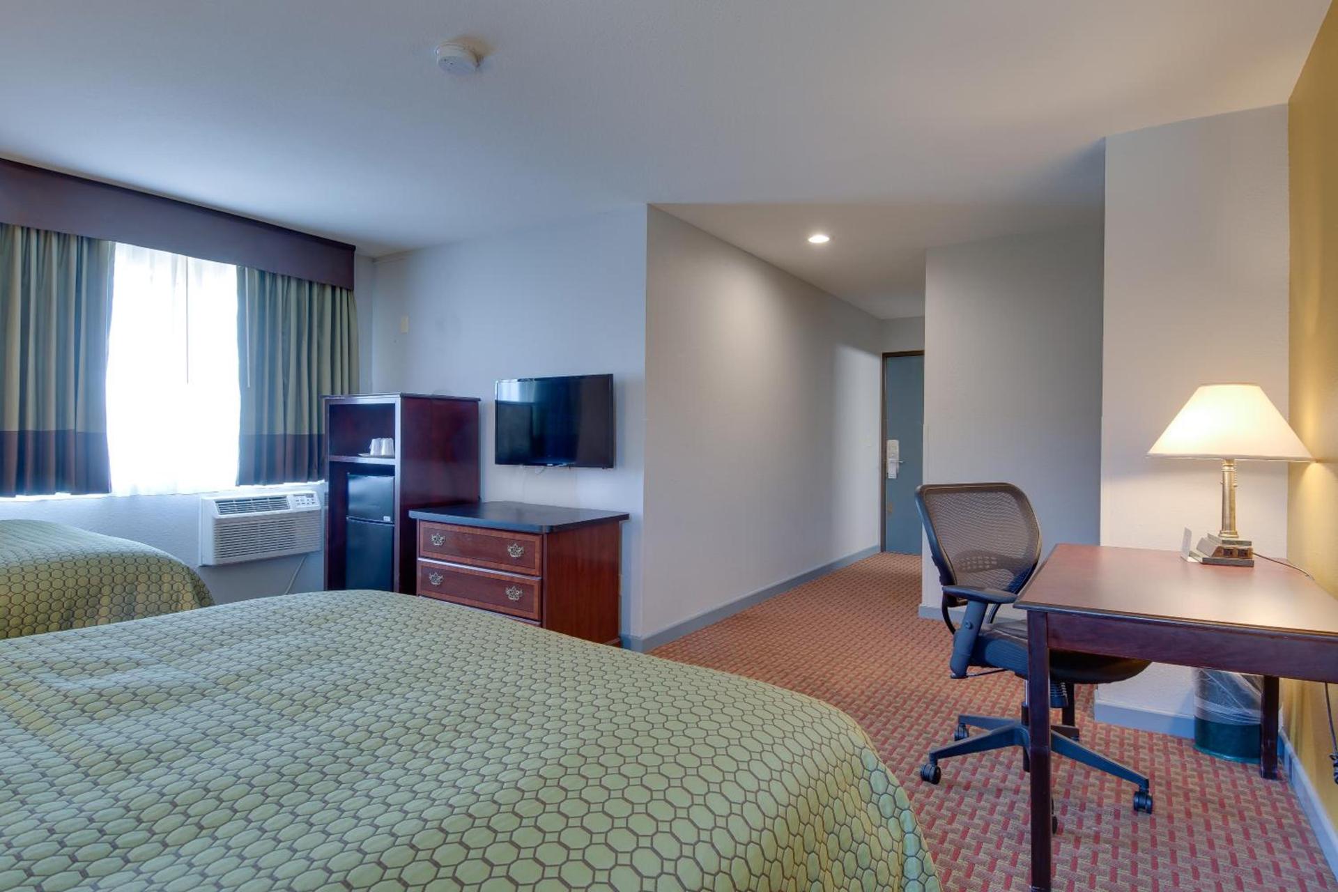 Vagabond Inn Executive Hayward photo 20