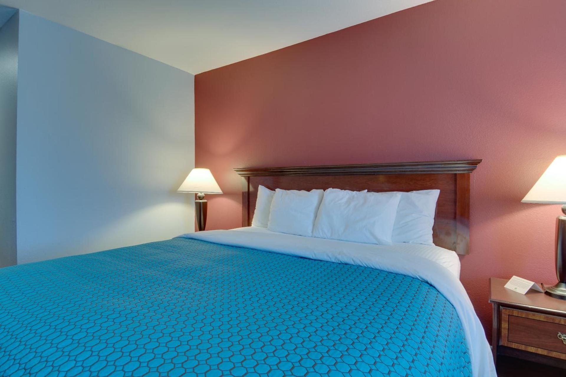 Vagabond Inn Executive Hayward photo 19
