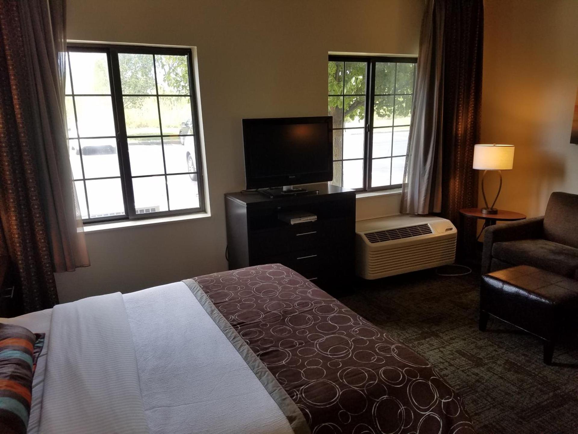 Staybridge Suites - Cincinnati North by IHG photo 2