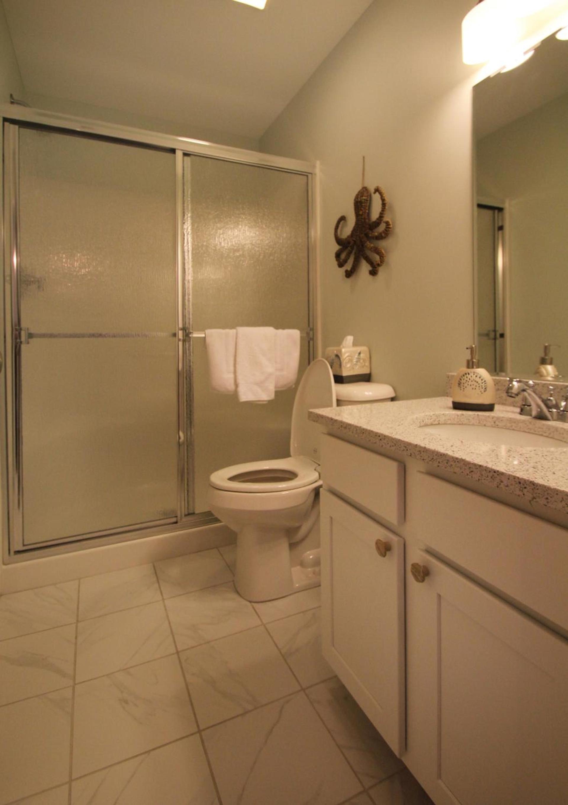 Atlantic Ocean Suites photo 36