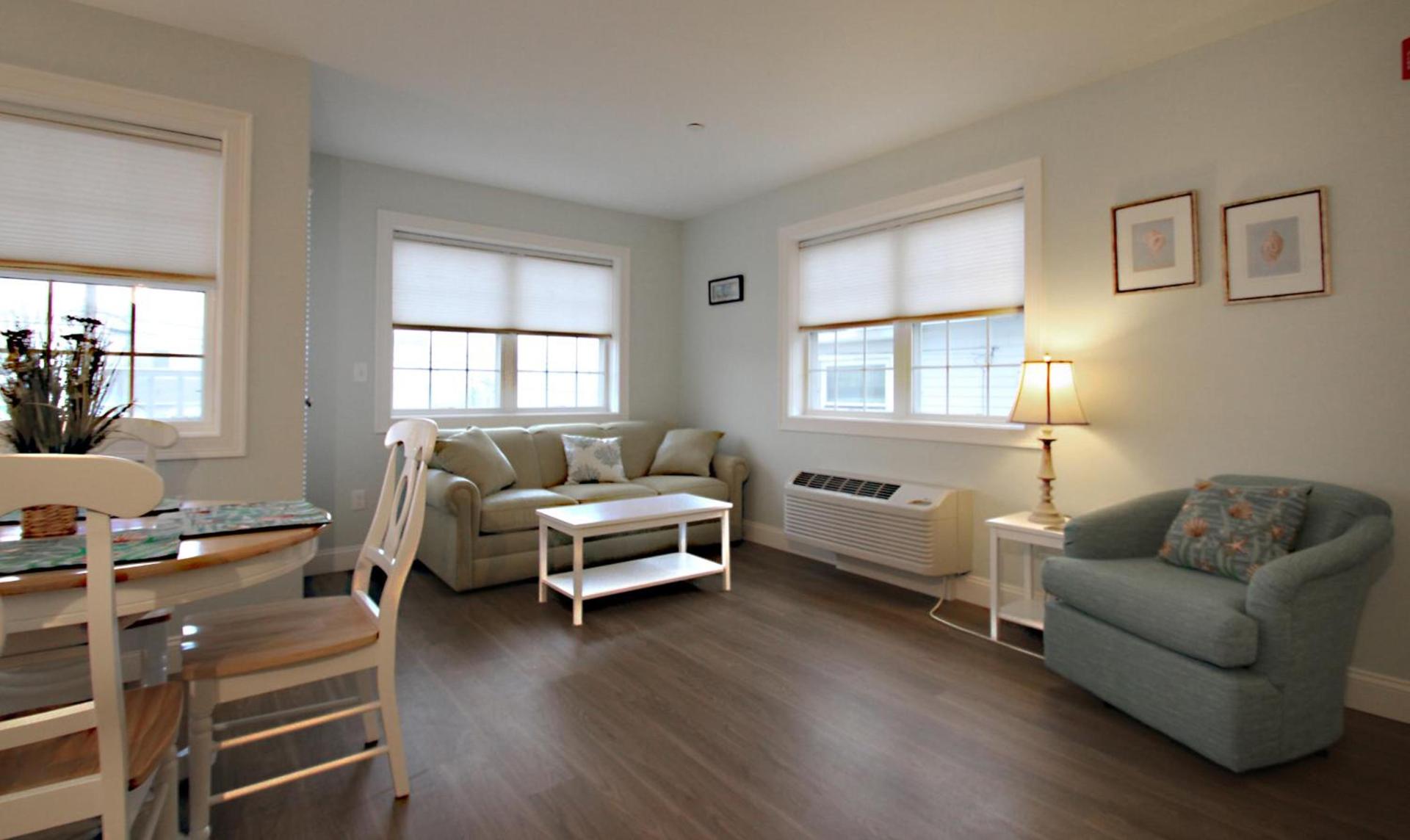 Atlantic Ocean Suites photo 42