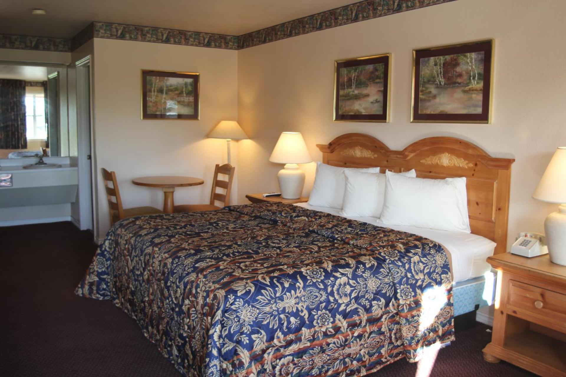 Lakeside inn & suites by OYO Mathis I 37 photo 11