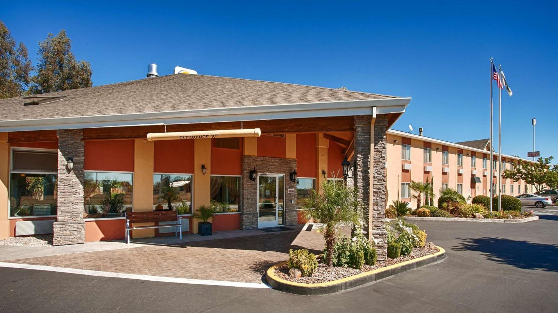 Best Western Plus Corning Inn photo 14