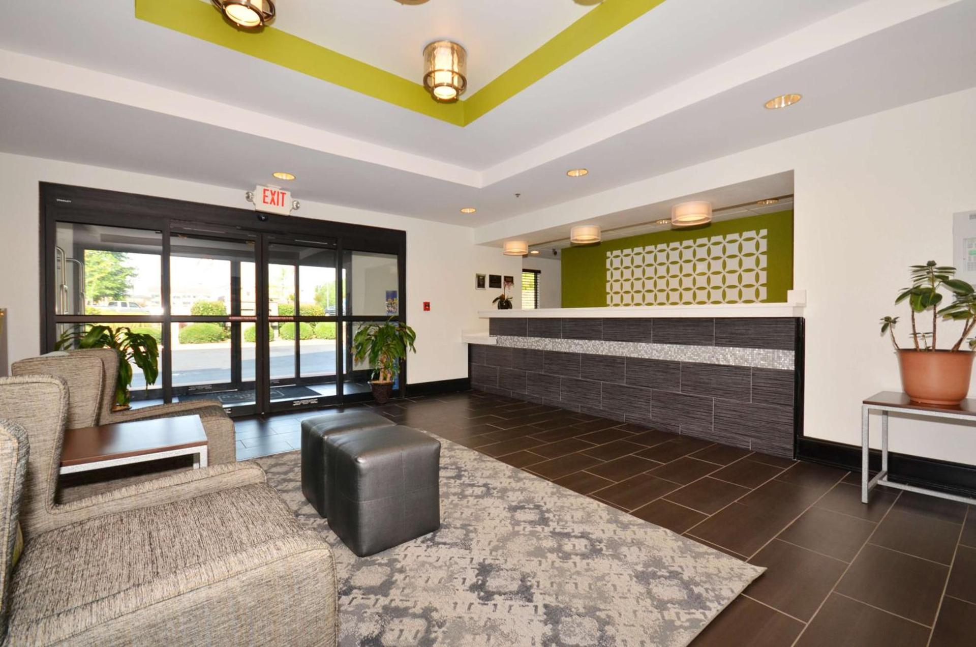 Best Western Commerce Inn photo 19