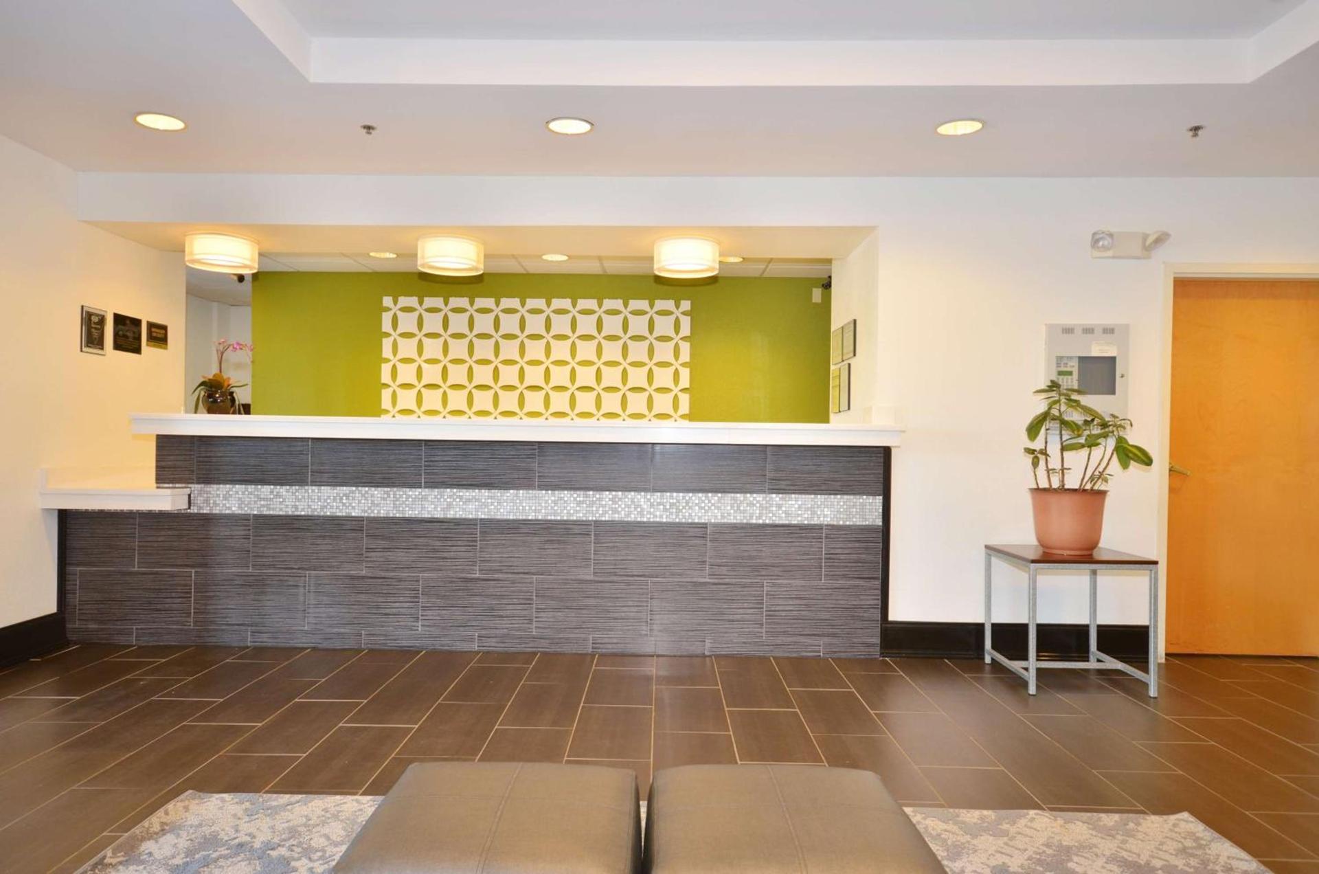 Best Western Commerce Inn photo 20
