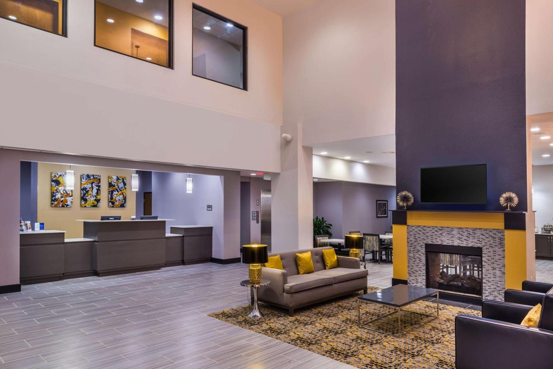 Best Western Plus Regency Park photo 31