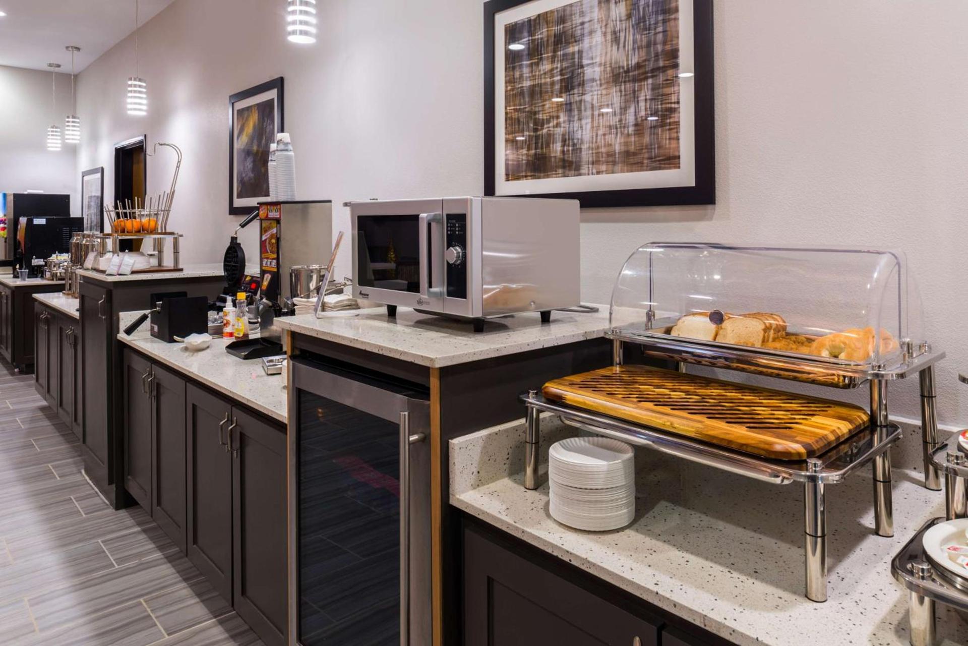Best Western Plus Regency Park photo 44